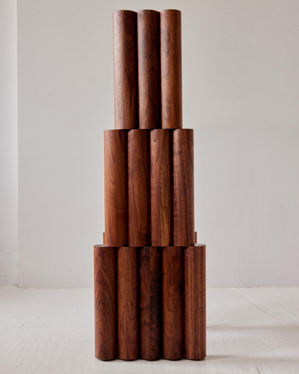 https://a.1stdibscdn.com/throne-chair-by-hannah-bigeleisen-solid-walnut-modern-design-new-for-sale-picture-2/f_57552/f_486035621769883030488/Throne_Walnut_Back_master.jpg