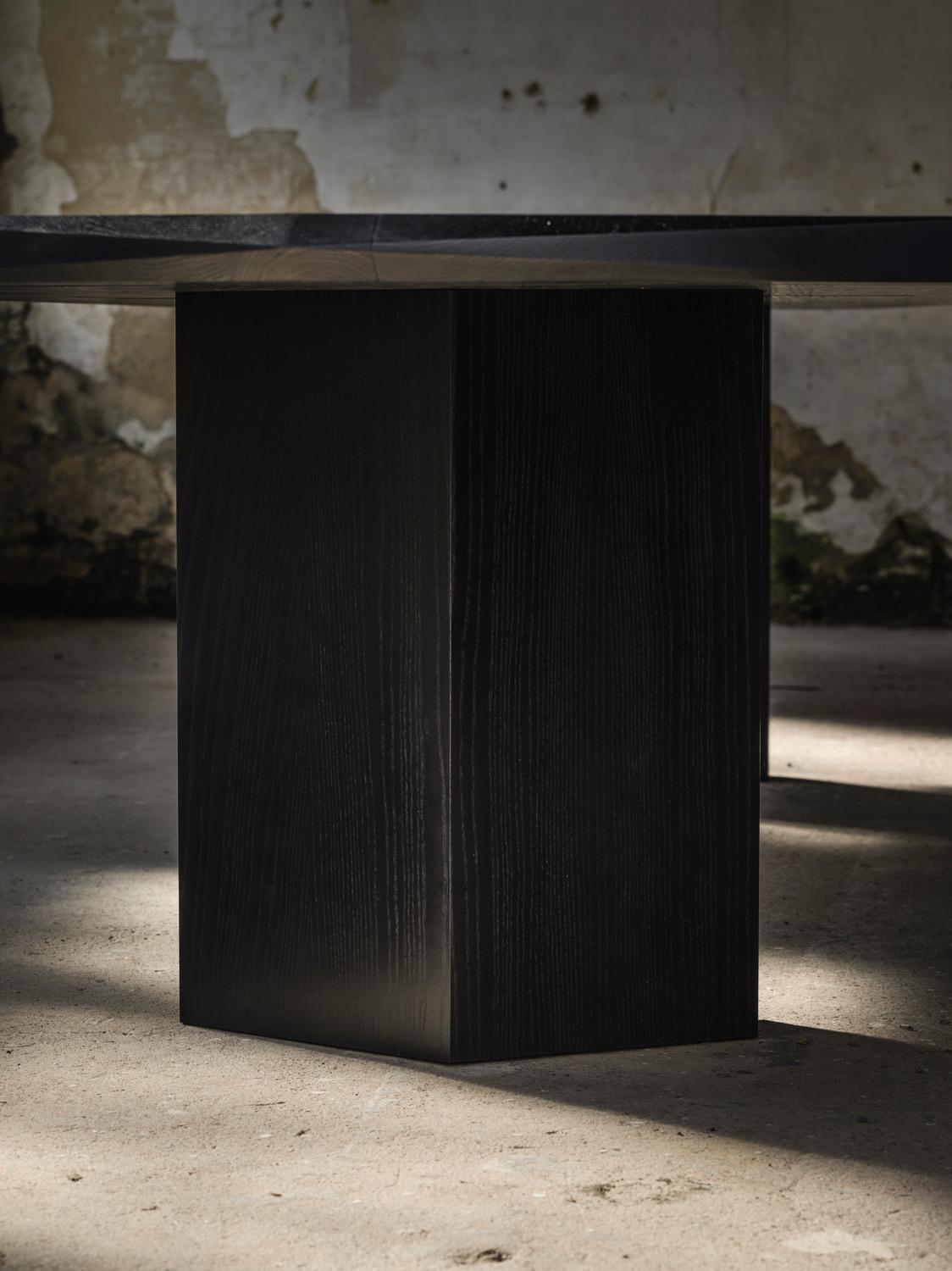 https://a.1stdibscdn.com/contemporary-solid-black-ash-hera-dining-table-by-tim-vranken-for-sale-picture-6/f_70152/f_314993821669660766076/Tim_Vranken_Arjaan_De_Feyter_HERA_table_Black_American_ash_Pic_Cedric_Verhelst_9__master.jpg