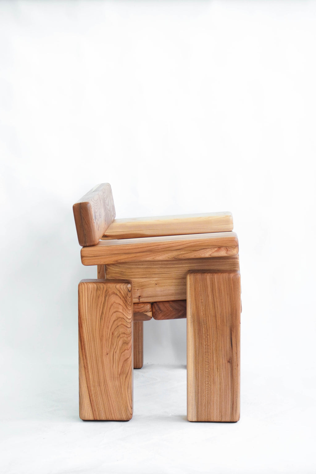 https://a.1stdibscdn.com/timber-armchair-by-onno-adriaanse-for-sale-picture-6/f_12192/f_368167821698419689280/Timber_Armchair_Elm_13_master.jpg