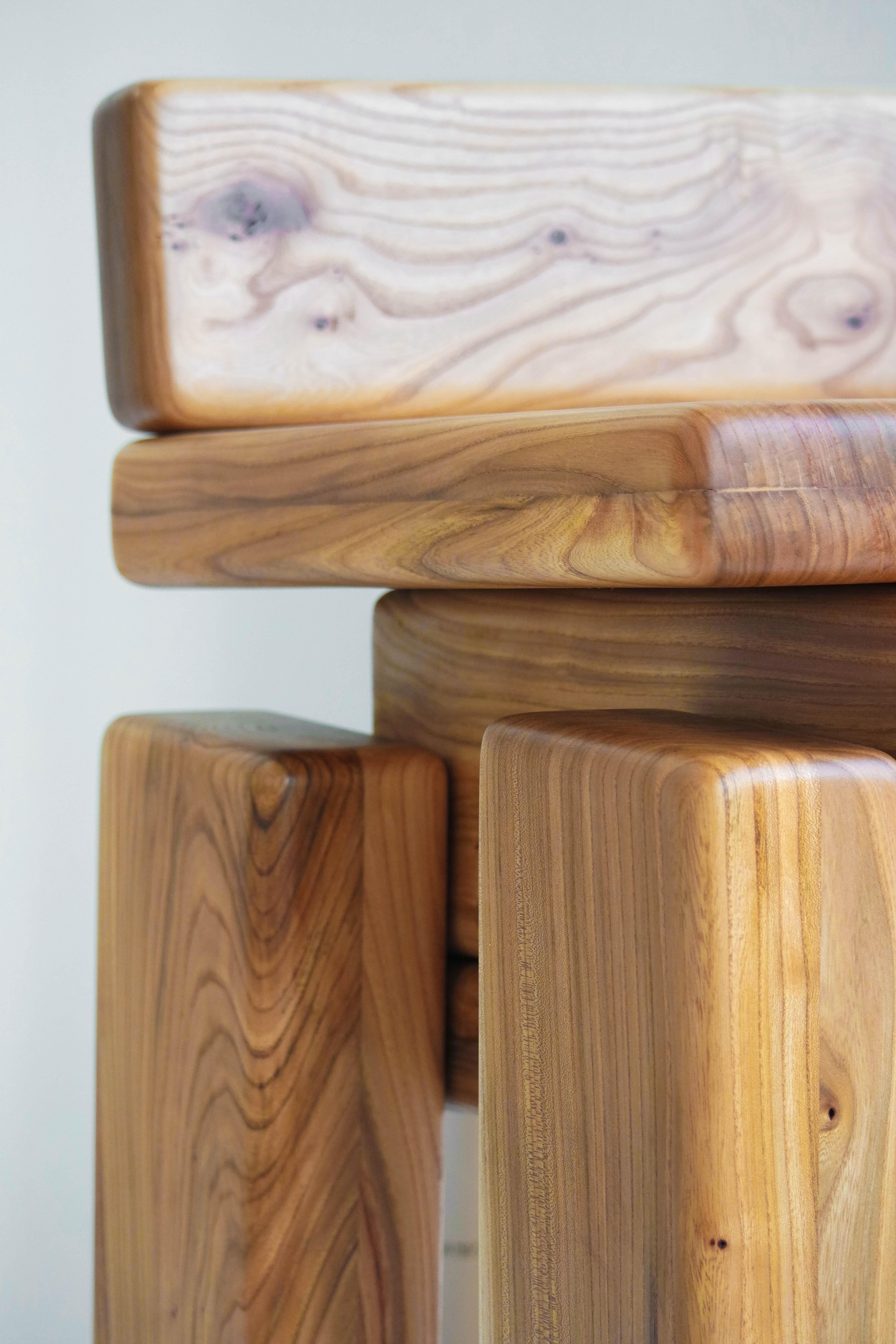 https://a.1stdibscdn.com/timber-armchair-by-onno-adriaanse-for-sale-picture-11/f_12192/f_368167821698419694136/Timber_Armchair_Elm_18_master.jpg