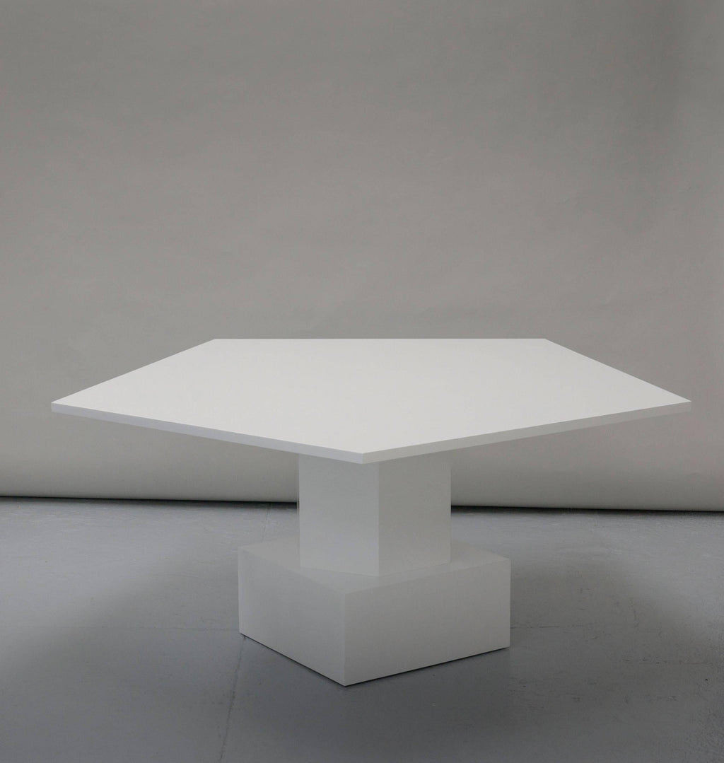 https://a.1stdibscdn.com/archivesE/upload/f_8976/f_60977431480691471356/TinatinKilaberize_DIningLacquer2_master.jpg