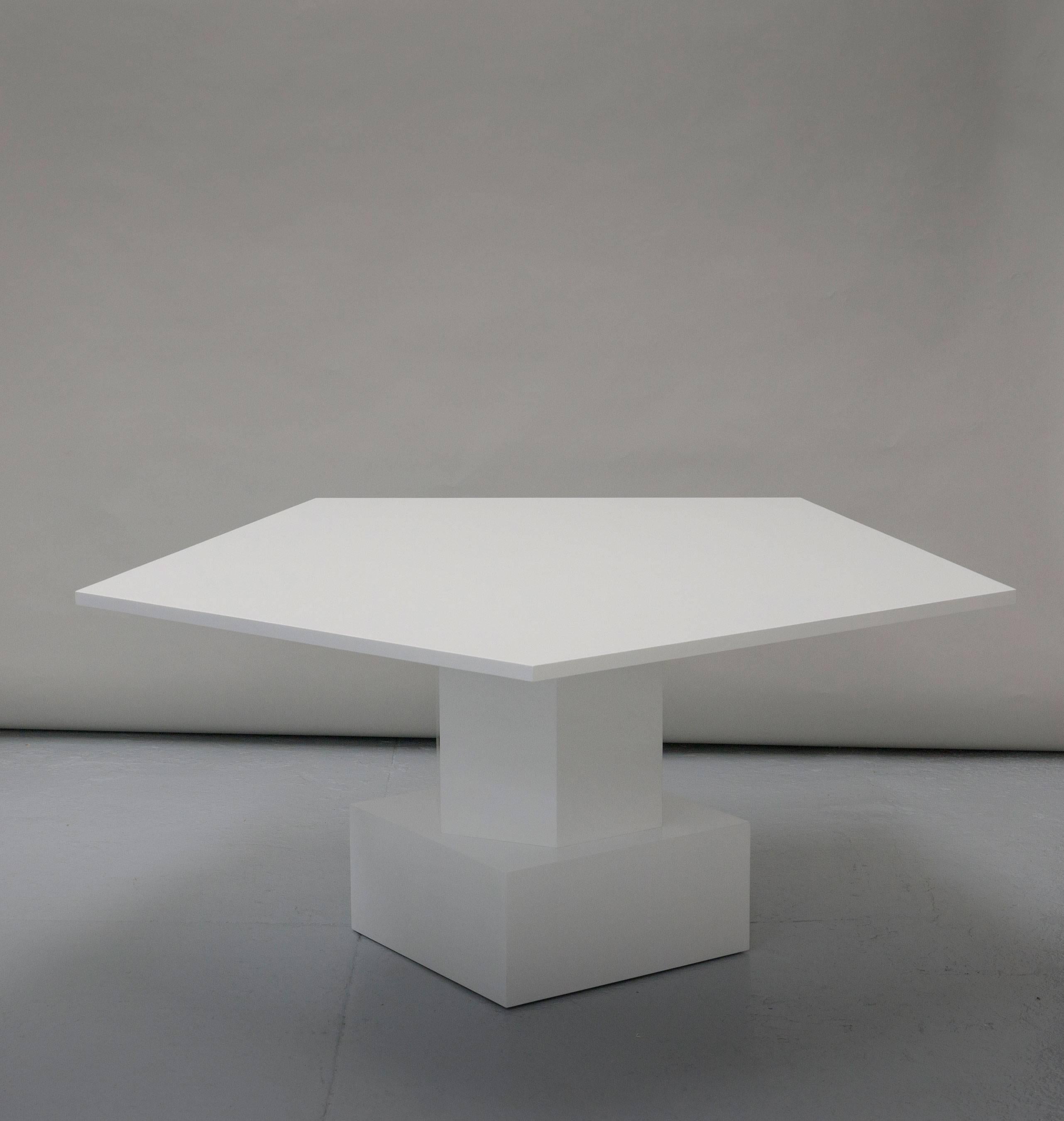 https://a.1stdibscdn.com/archivesE/upload/f_8976/f_60977431480691471356/TinatinKilaberize_DIningLacquer2_master.jpg
