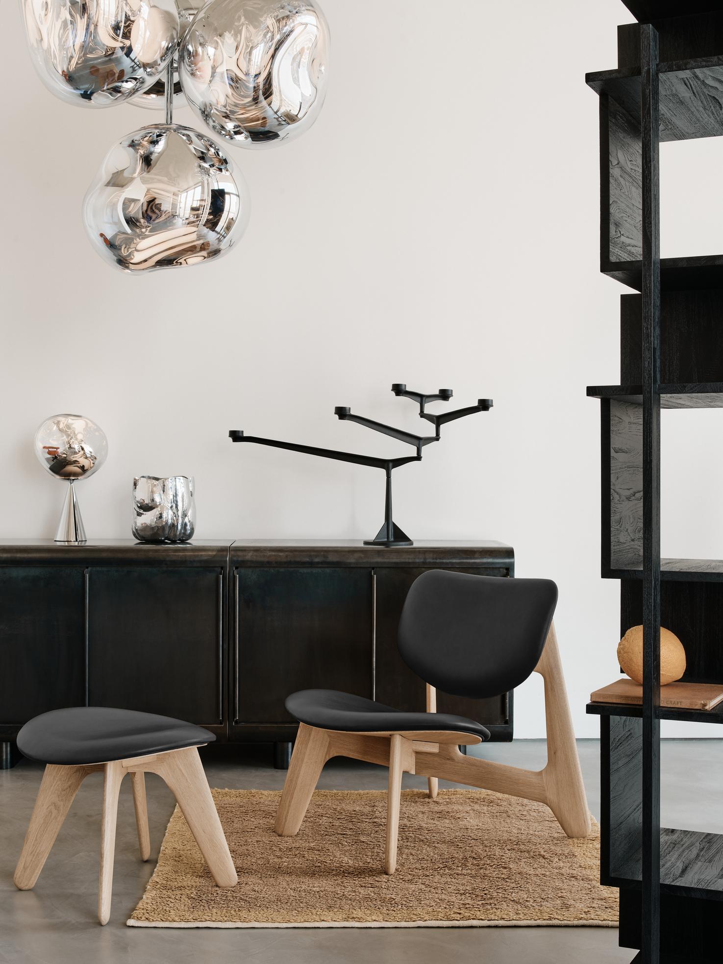 https://a.1stdibscdn.com/tom-dixon-oak-wood-and-leather-slab-lounge-chair-for-sale-picture-3/f_14472/f_438973421741113991324/Tom_Dixon_Slab_Lounge_Chair_Two_Enlighten_2_master.jpg