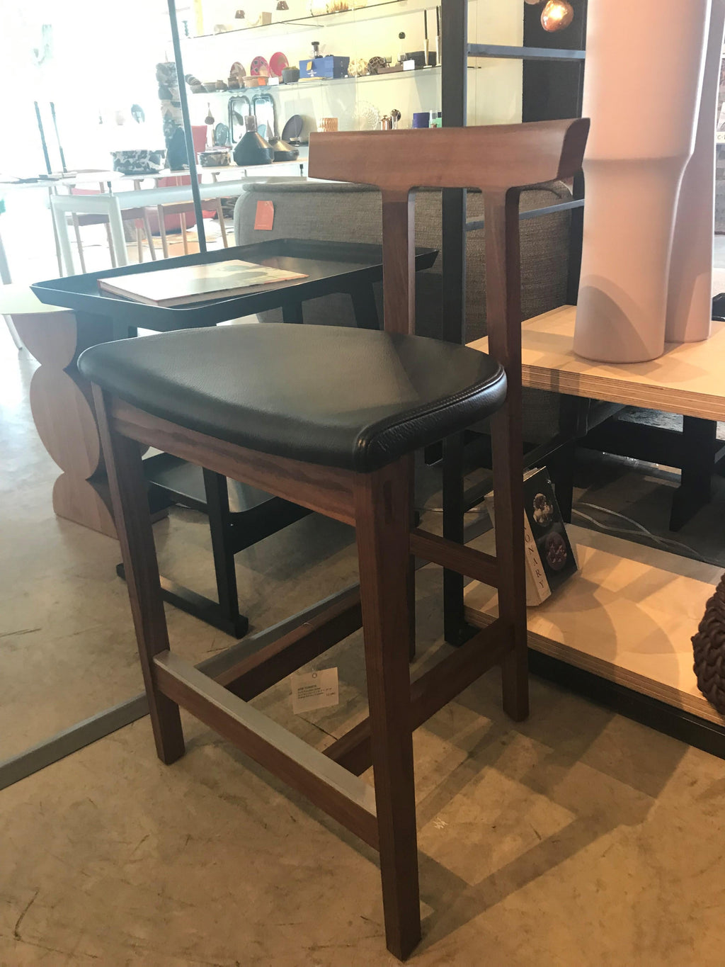 https://a.1stdibscdn.com/barstool-with-leather-seat-and-walnut-frame-for-sale-picture-4/f_33091/f_11810301/Tori1_1562961757660_master.jpg