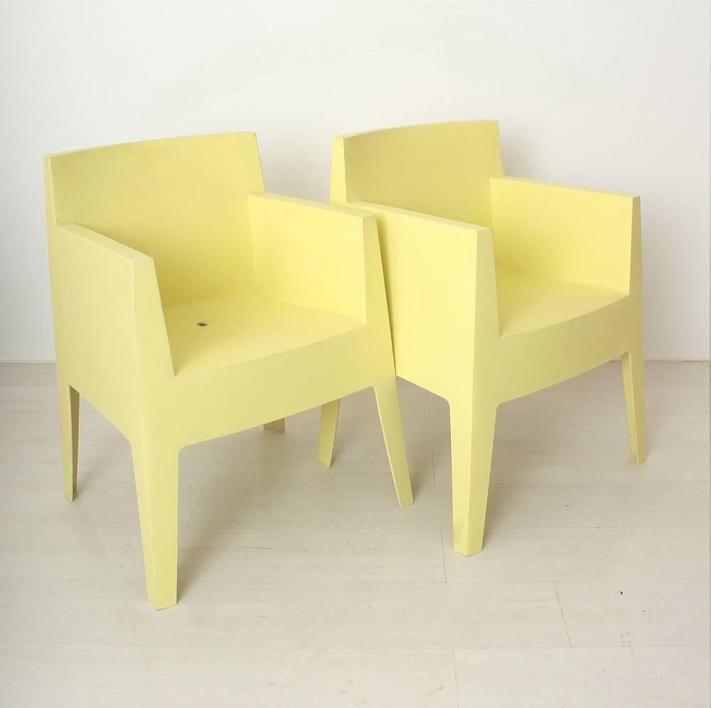 https://a.1stdibscdn.com/archivesE/upload/f_16392/f_75542931506626405059/Toy_Stackable_Armchair_Philippe_Starck_Driade_49_master.jpg