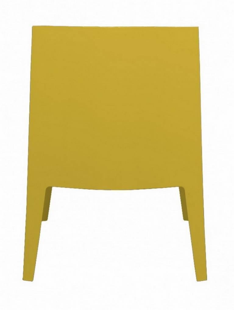 https://a.1stdibscdn.com/archivesE/upload/f_16392/f_75542931506626405906/Toy_Stackable_Armchair_Philippe_Starck_Driade_63_master.jpg