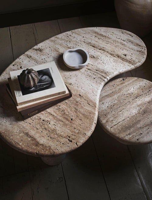 https://a.1stdibscdn.com/anna-karlin-puddle-travertine-for-sale-picture-2/f_18173/f_310414121666900572584/Travertine_Puddle_2_master.jpg?width=768