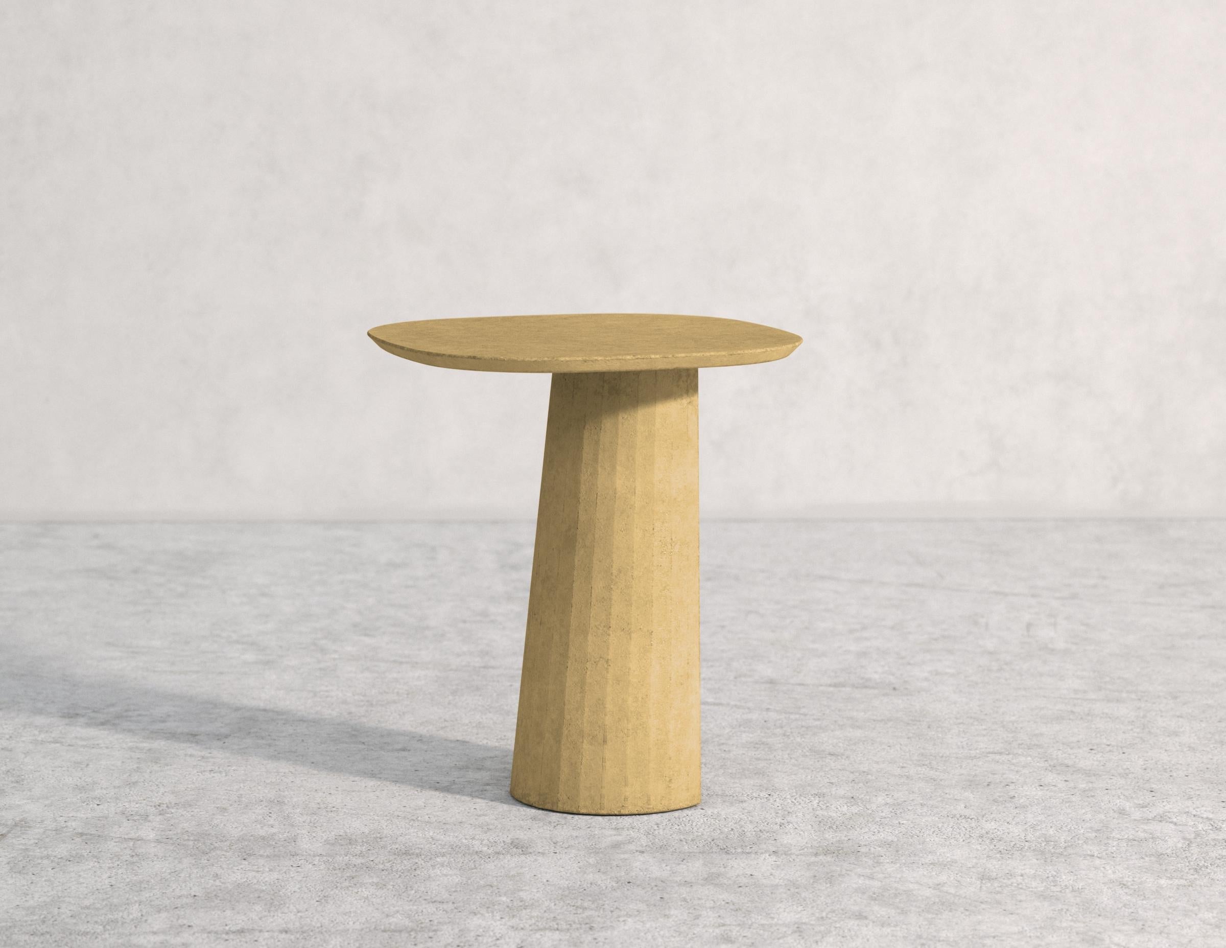 https://a.1stdibscdn.com/fusto-domestic-concrete-landscape-coffee-table-mod-iii-for-sale-picture-7/f_38941/f_197826321594216755104/Tris_P3_FUSTO_1_Crema_master.jpg