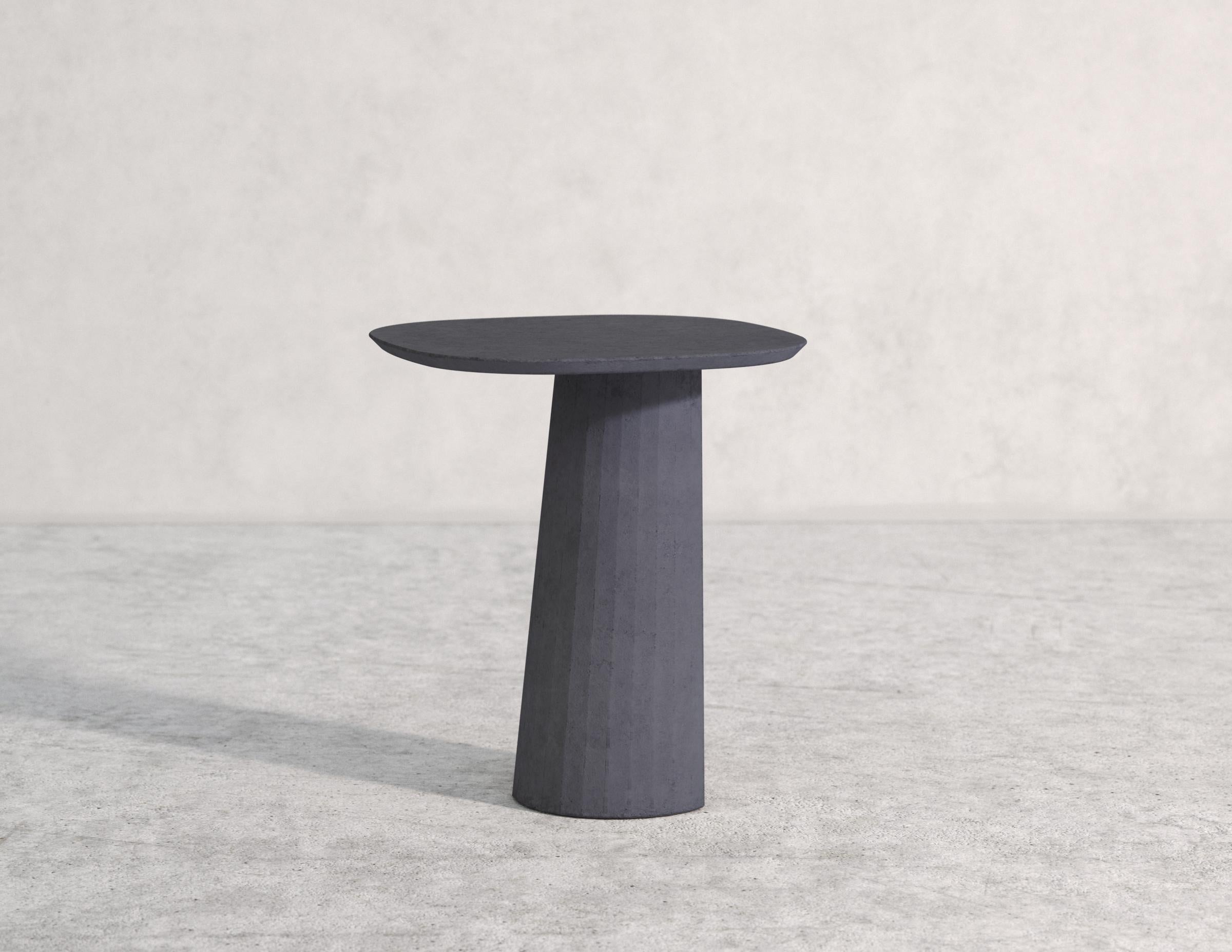 https://a.1stdibscdn.com/fusto-domestic-concrete-landscape-coffee-table-mod-iii-for-sale-picture-8/f_38941/f_197826321594216807098/Tris_P3_FUSTO_1_ink_master.jpg