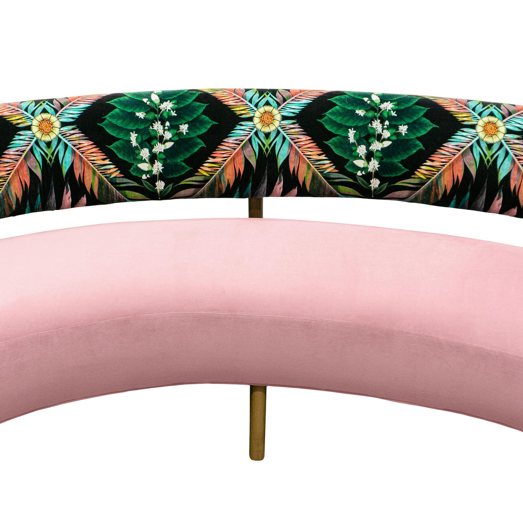 https://a.1stdibscdn.com/mid-century-floating-curved-sofa-w-printed-velvet-and-burlap-welting-for-sale-picture-9/f_21233/f_334681421679677112256/Tropical_Back_Pale_Pink_Velvet_Seating_Sofa_Bench_Front_Middle_Detail_master.jpg