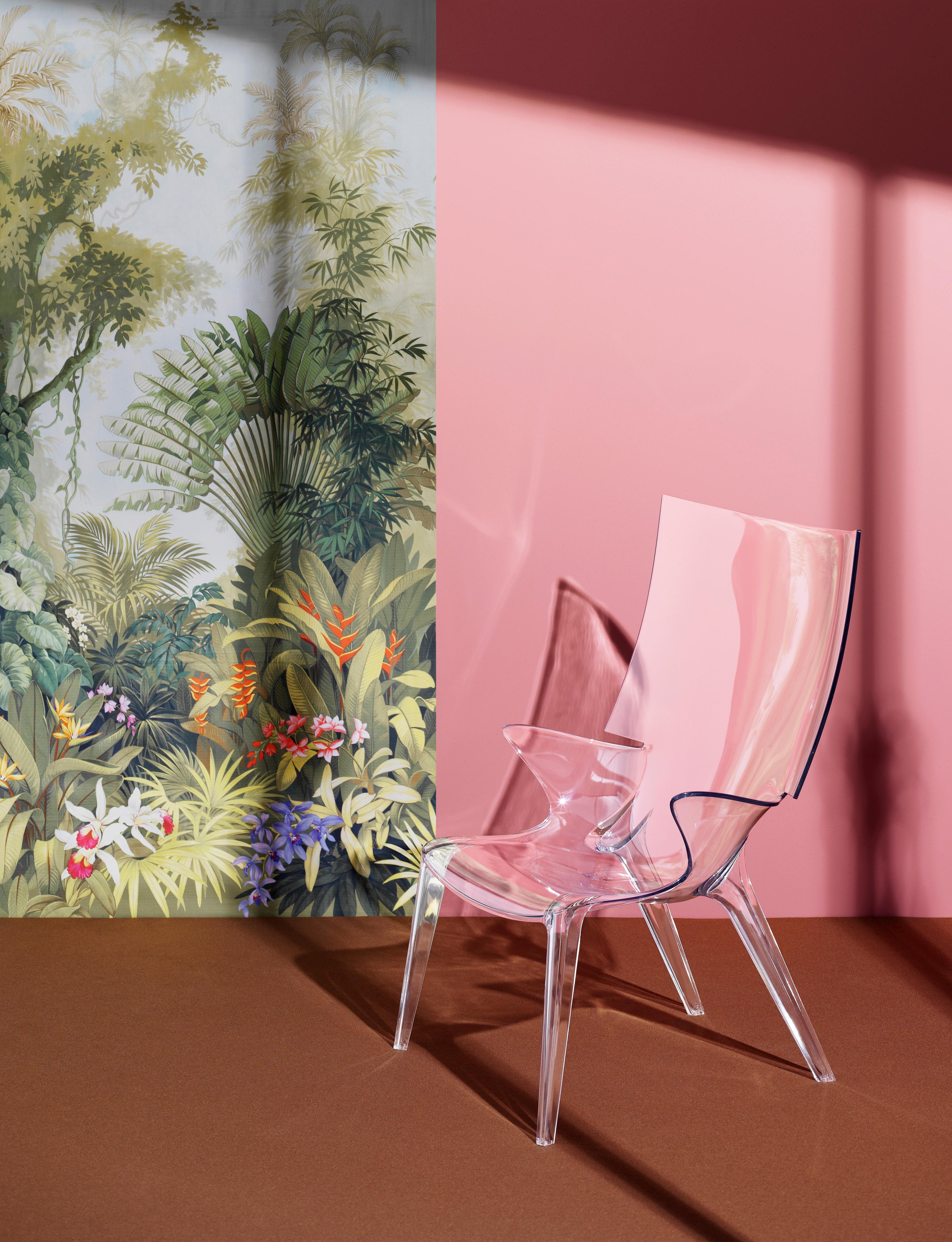https://a.1stdibscdn.com/kartell-uncle-jim-armchair-in-clear-by-philippe-starck-for-sale-picture-7/12330573/f_145660211556787864336/UNCLE_JIM_1__master.jpg