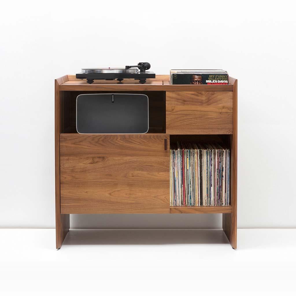 https://a.1stdibscdn.com/38-unison-for-sonos-vinyl-record-storage-stand-in-natural-walnut-for-sale-picture-2/f_27523/f_181405921582909579815/Unison_Turntable_Sonos_Stand_Small_master.jpg