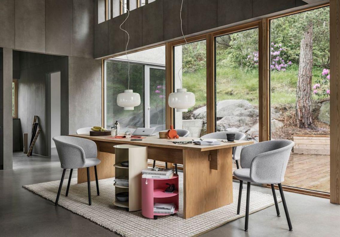 https://a.1stdibscdn.com/hem-bookmatch-dining-table-for-sale-picture-5/f_103602/f_473679021762221302615/Untitled_1136_x_790_px_1136_x_790_px__master.jpg