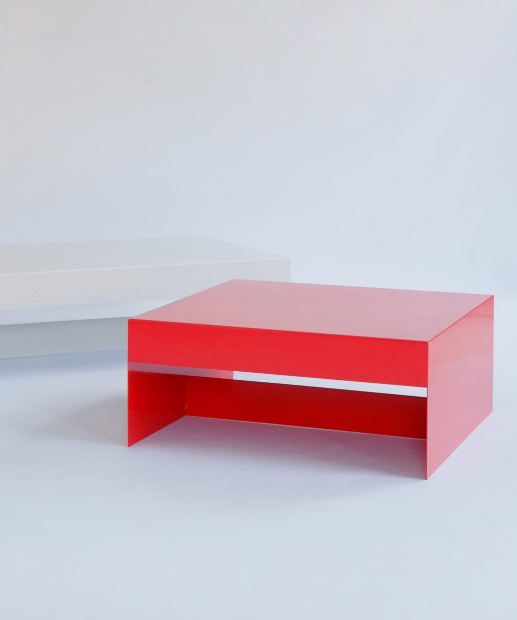https://a.1stdibscdn.com/red-single-form-square-aluminium-coffee-table-customisable-for-sale-picture-2/f_28943/f_459851121753279771929/Untitled_65_master.jpg