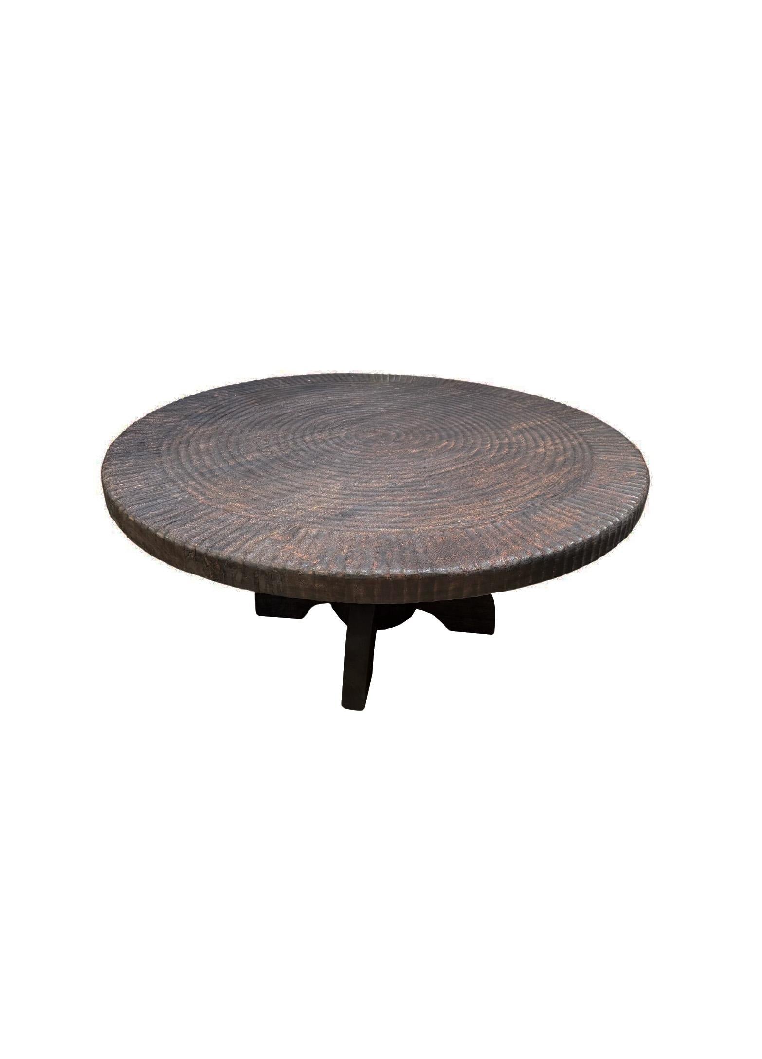 https://a.1stdibscdn.com/large-suar-wood-table-hand-carved-detailing-espresso-finish-modern-organic-for-sale-picture-4/f_58812/f_471456421761125801964/Untitled_Flyer_A4_2025_10_22T145541_637_master.jpg