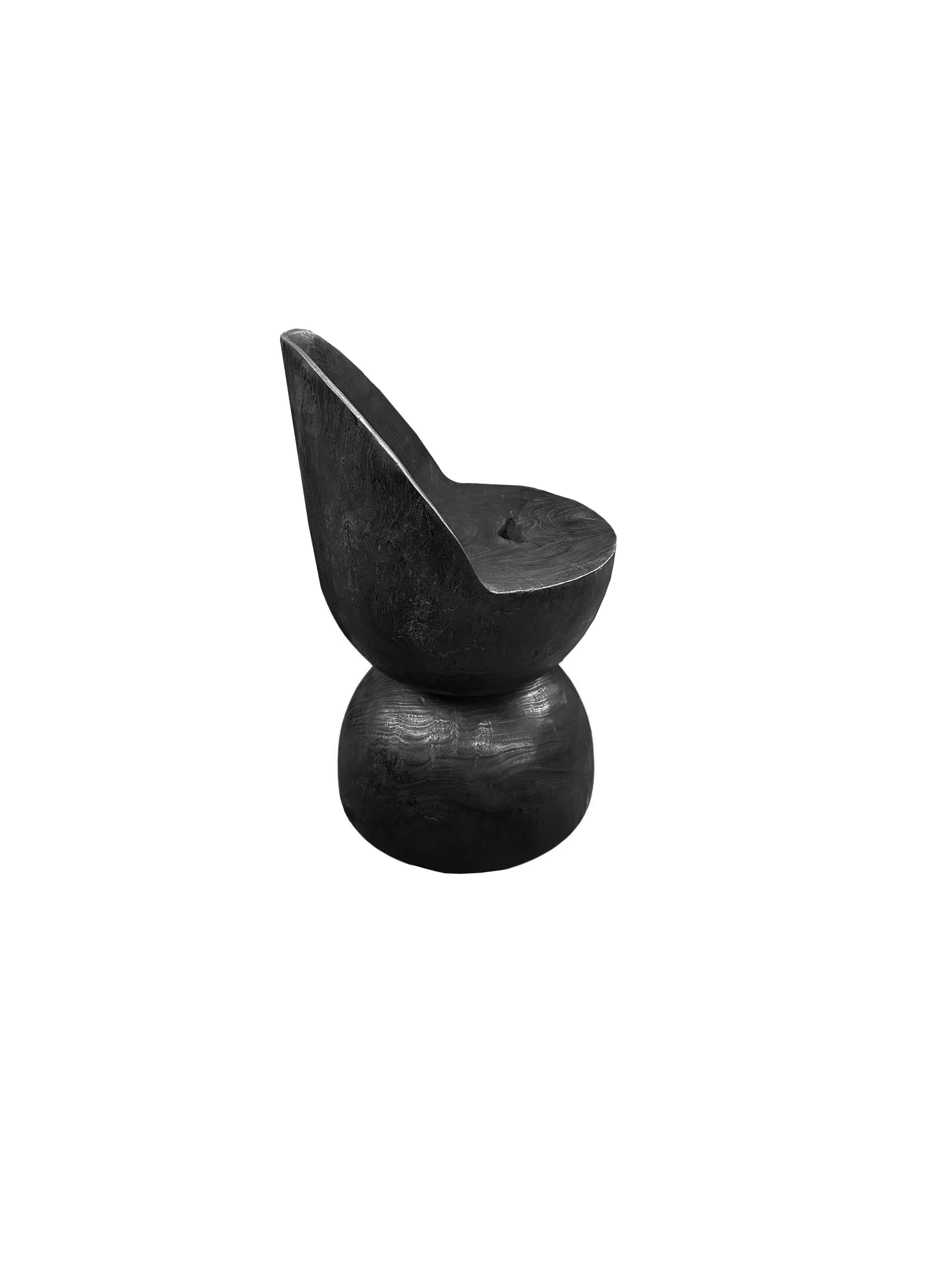 https://a.1stdibscdn.com/sculptural-chair-carved-from-solid-suar-wood-modern-organic-for-sale-picture-5/f_58812/f_432151221737279816501/Untitled_design_2025_01_18T223810_039_master.jpg