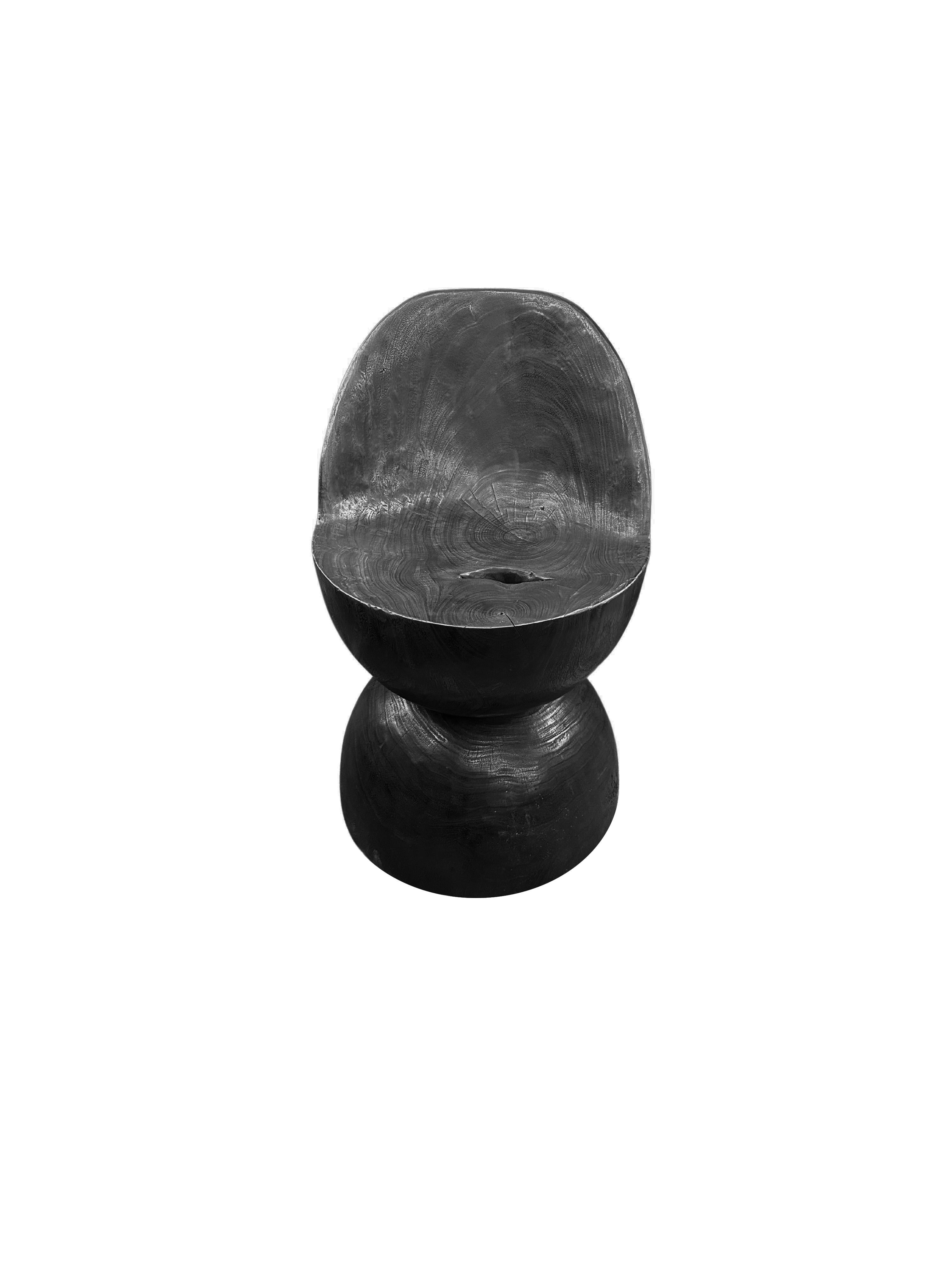https://a.1stdibscdn.com/sculptural-chair-carved-from-solid-suar-wood-modern-organic-for-sale-picture-2/f_58812/f_432151221737279816640/Untitled_design_2025_01_19T000550_663_master.jpg