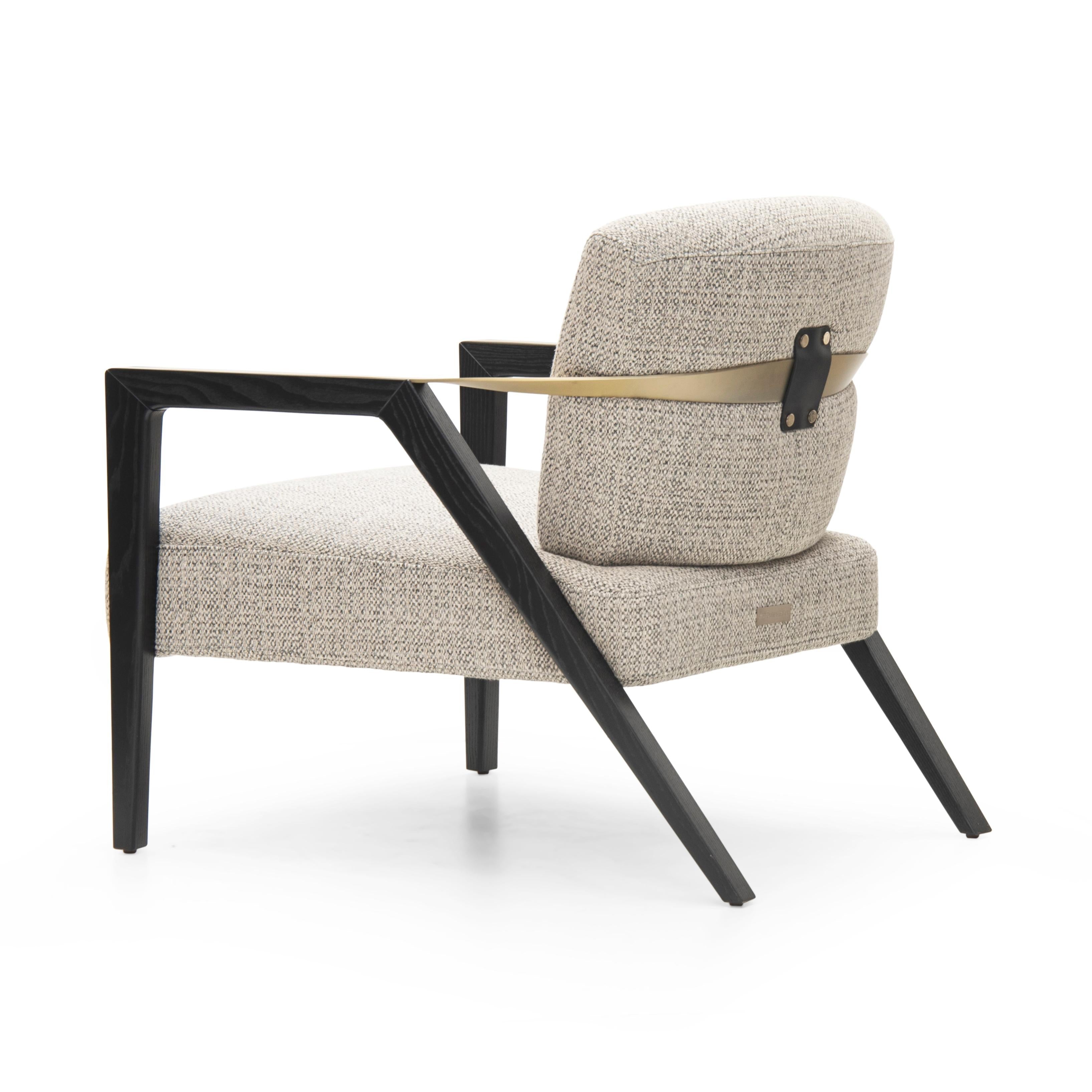 https://a.1stdibscdn.com/contemporary-design-iconic-armchair-in-fabric-with-metal-accents-v221-for-sale-picture-3/f_57452/f_361445721694622221666/V221_armchair_7_master.jpg