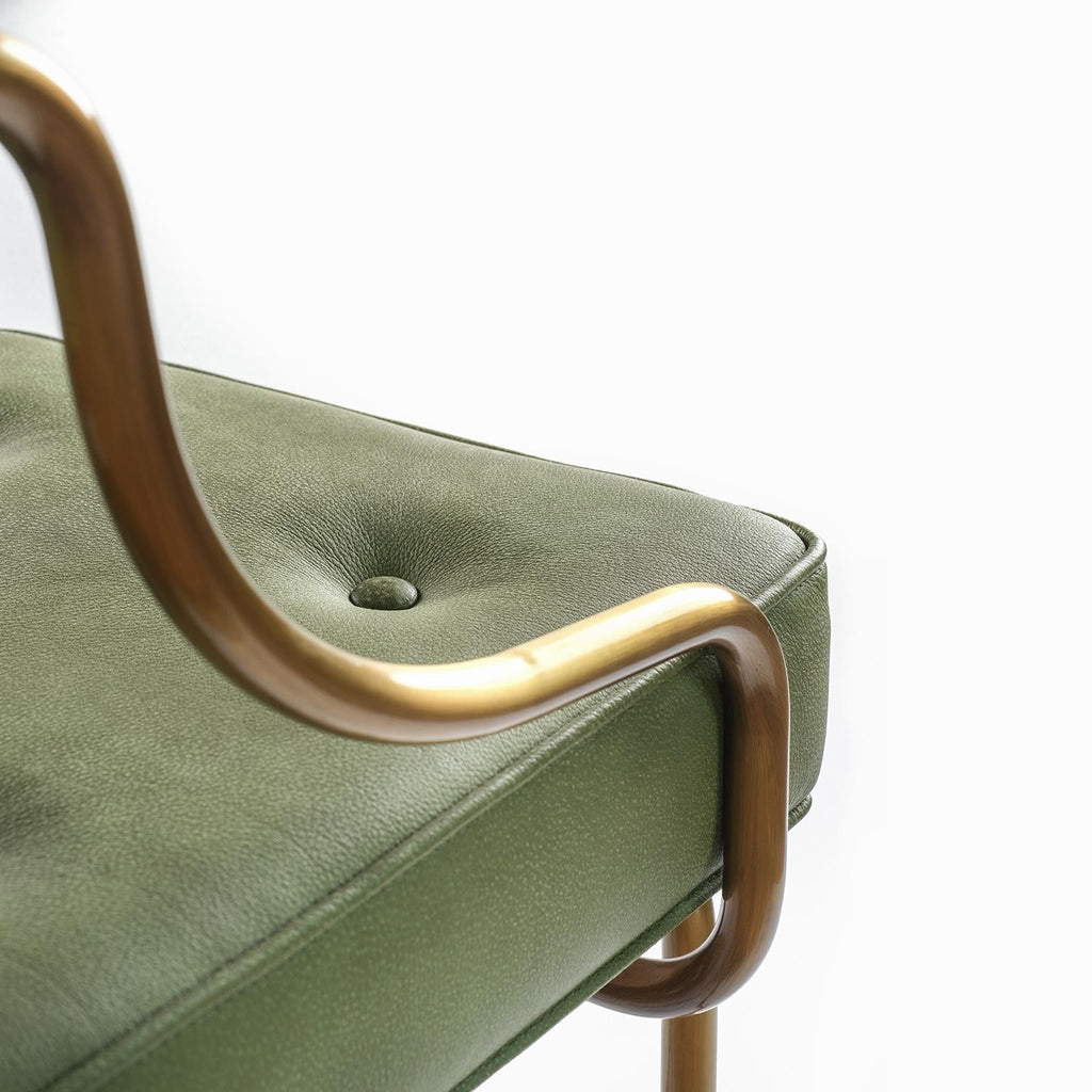 https://a.1stdibscdn.com/the-bar-chair-for-sale-picture-10/f_51171/1579857664886/VILE3826_master.jpg