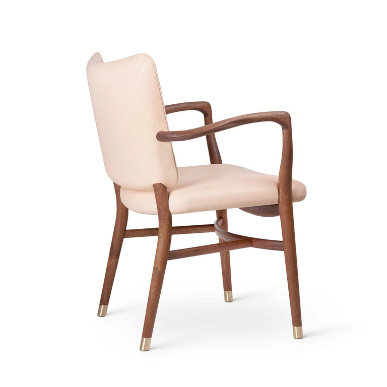 https://a.1stdibscdn.com/vilhelm-lauritzen-vla61-chair-in-eucalyptus-and-leather-for-carl-hansen-son-for-sale-picture-6/f_14472/f_360720621694441632342/VLA61_mahogany_oil_Sif90_back_master.jpg?width=768