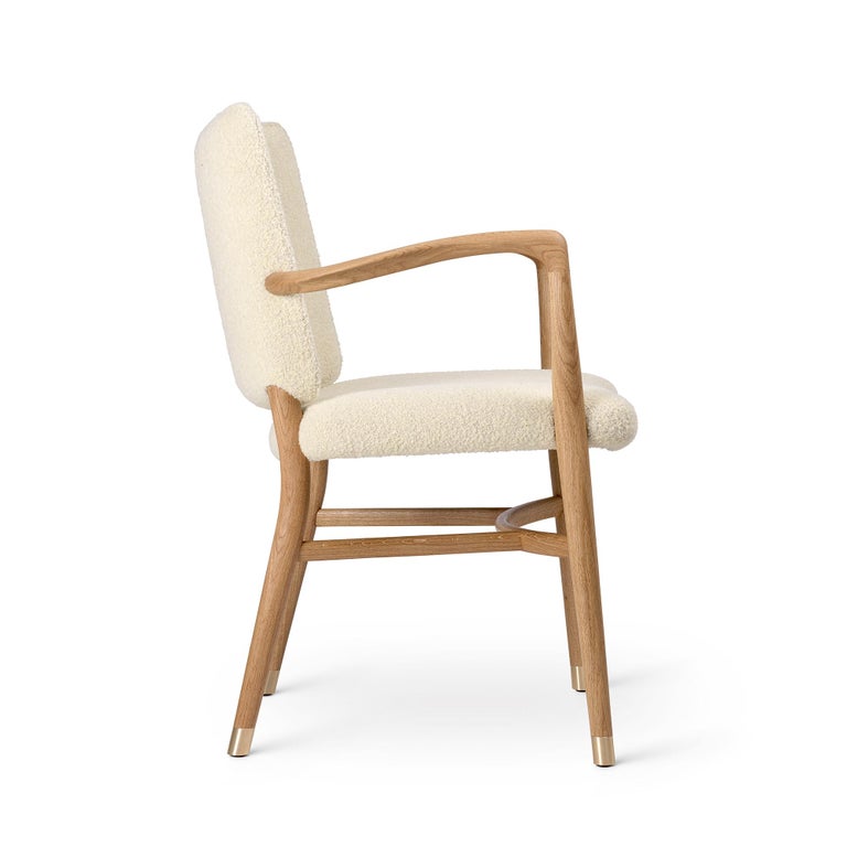 https://a.1stdibscdn.com/vilhelm-lauritzen-vla61-chair-in-oak-oil-and-fabric-for-carl-hansen-son-for-sale-picture-3/f_14472/f_360711021694183002709/VLA61_oak_oil_baru0410_side_master.jpg?width=768