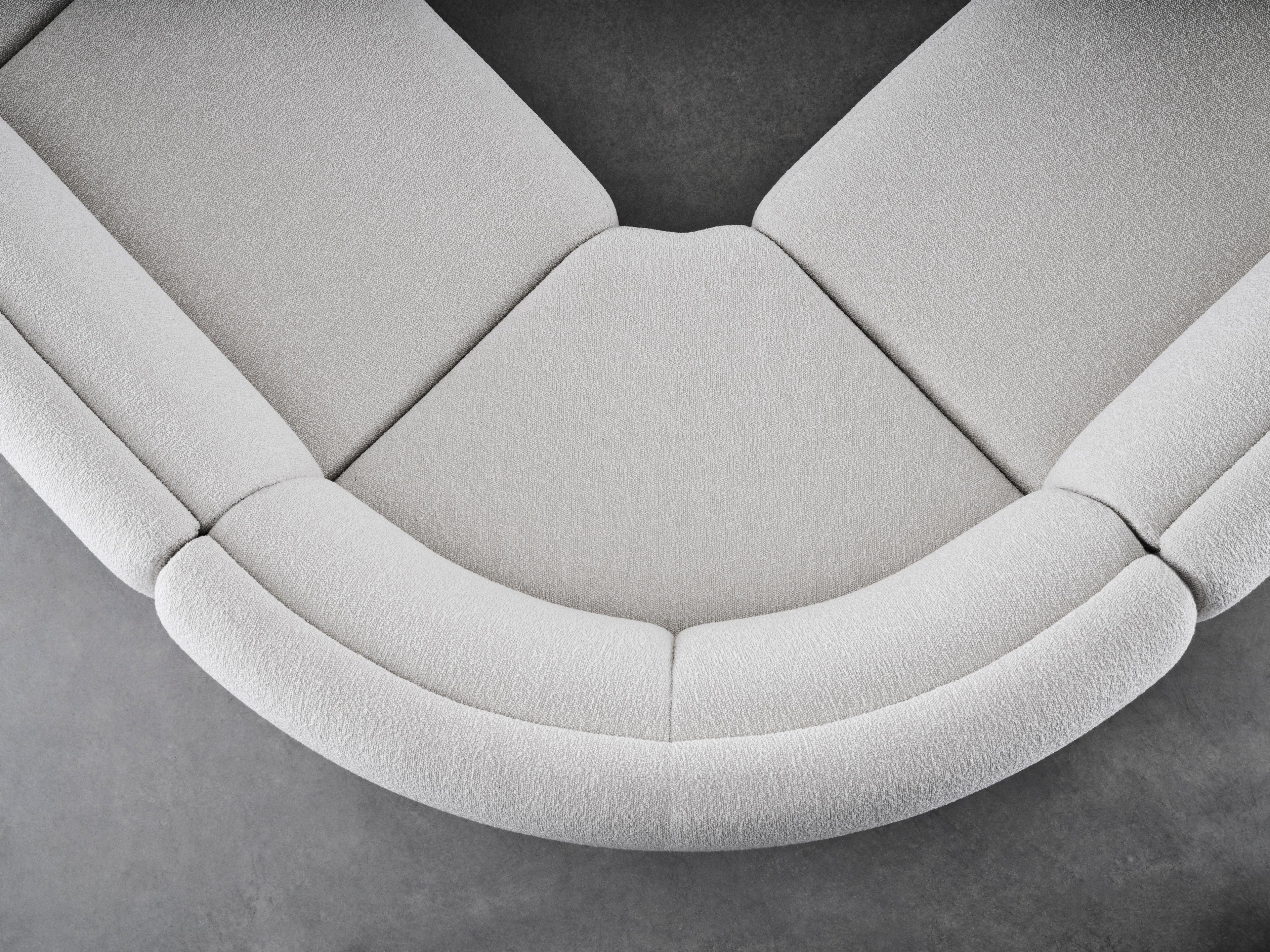 https://a.1stdibscdn.com/customizable-wittmann-vuelta-modular-sofa-by-jaime-hayon-for-sale-picture-5/f_44652/f_342213821683737870990/VUELTA_modular_HighRes7_master.jpg