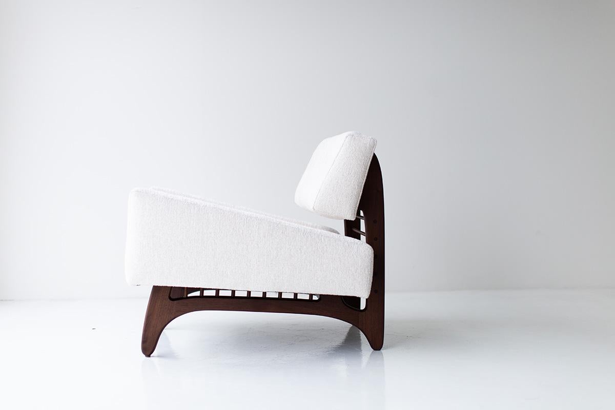 https://a.1stdibscdn.com/vancouver-modern-side-chair-for-sale-picture-4/f_9720/f_324573921674842382569/Vanvouver_Modern_Side_Chair_04_master.jpg