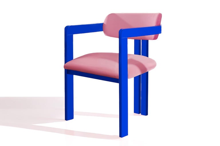 https://a.1stdibscdn.com/sculptural-postmodern-pink-velvet-blue-legs-dining-chair-vertigo-for-sale-picture-2/f_105132/f_456700221751297654633/Ve_rtigo_3_Azul_master.jpg?width=768