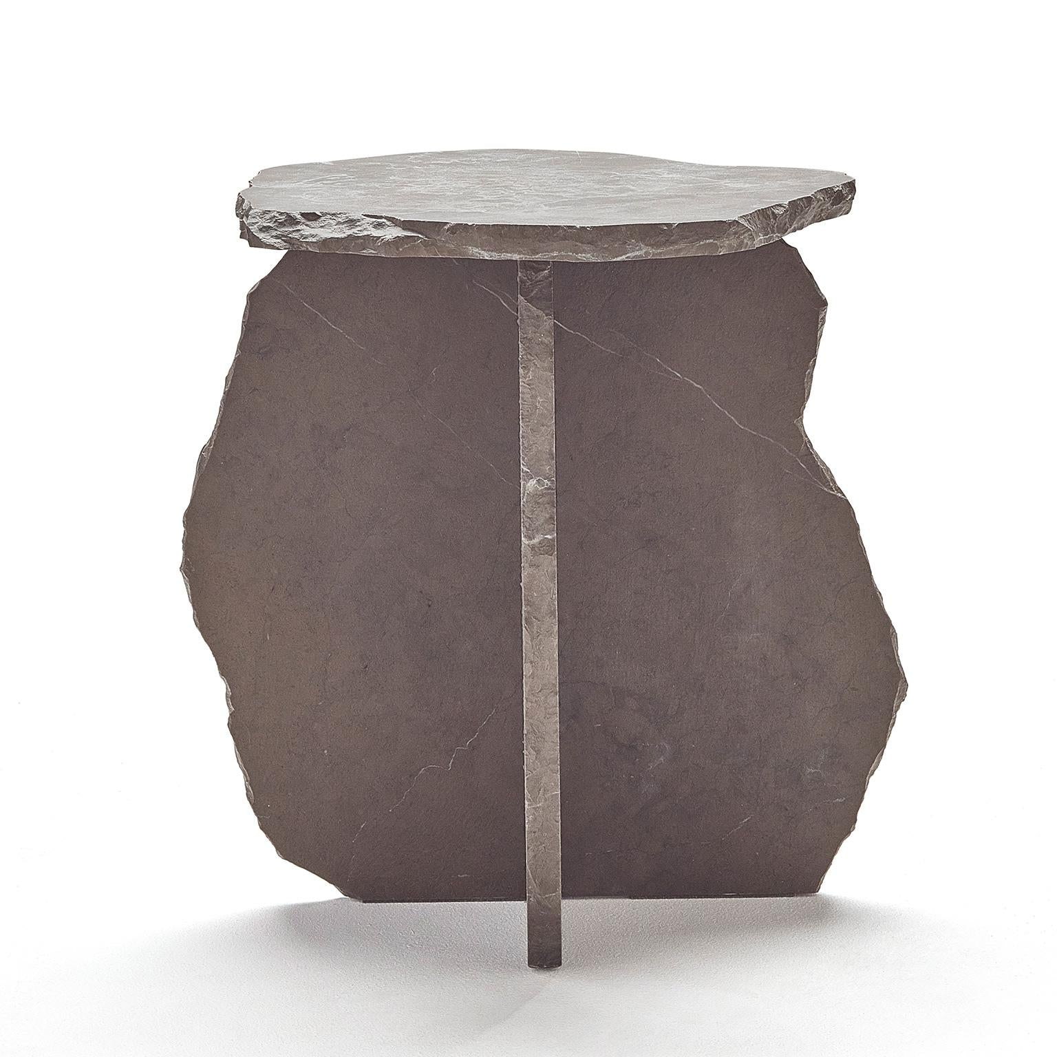 https://a.1stdibscdn.com/vestiges-side-table-minimalist-marble-coffee-table-by-aparentment-for-sale-picture-2/f_37483/f_308289421665648817101/Vestiges_side_table_03_master.jpg