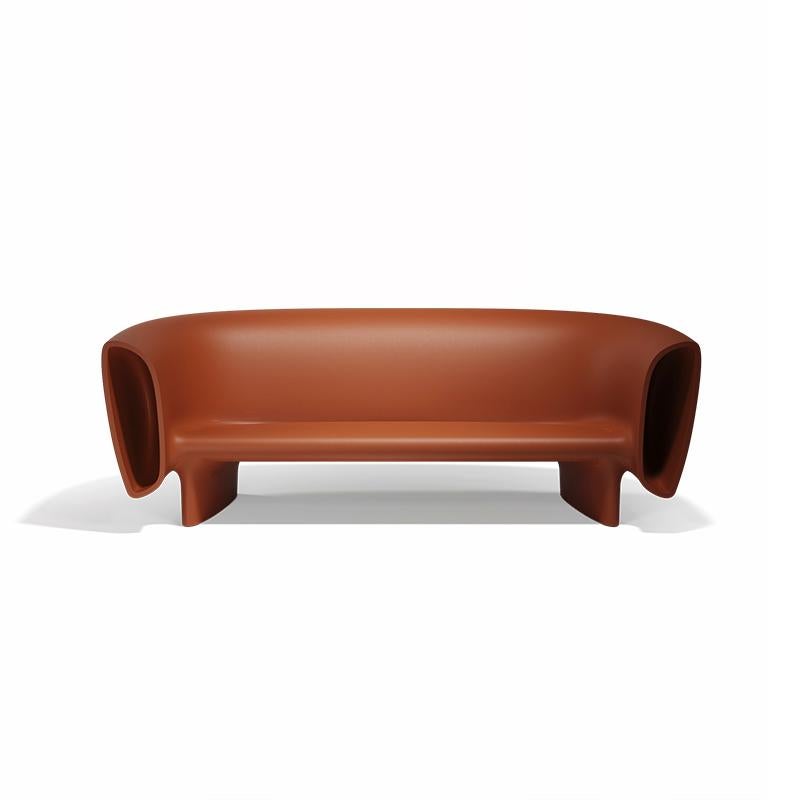 https://a.1stdibscdn.com/sofa-vondom-bum-bum-by-eugeni-quitllet-for-sale-picture-2/f_105752/f_475427521763233967261/Vondom_65001_BUM_BUM_SOFA_1_master.jpg