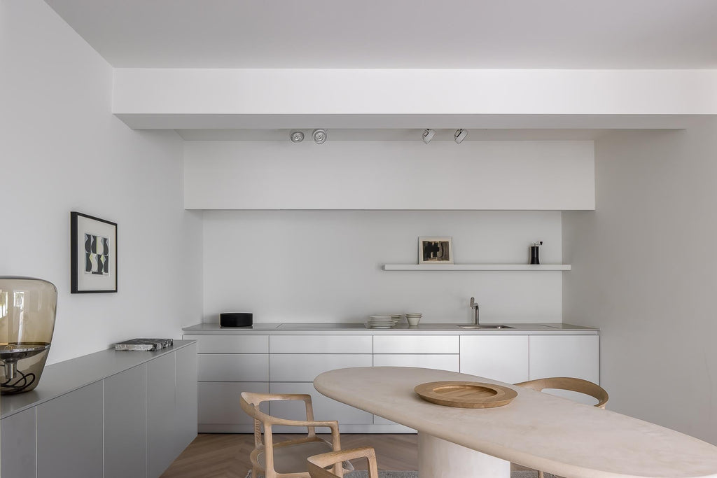 https://a.1stdibscdn.com/asami-dining-table-by-kasanai-for-sale-picture-8/f_12192/f_391074921712085905976/_W0I0233_HDR_master.jpg