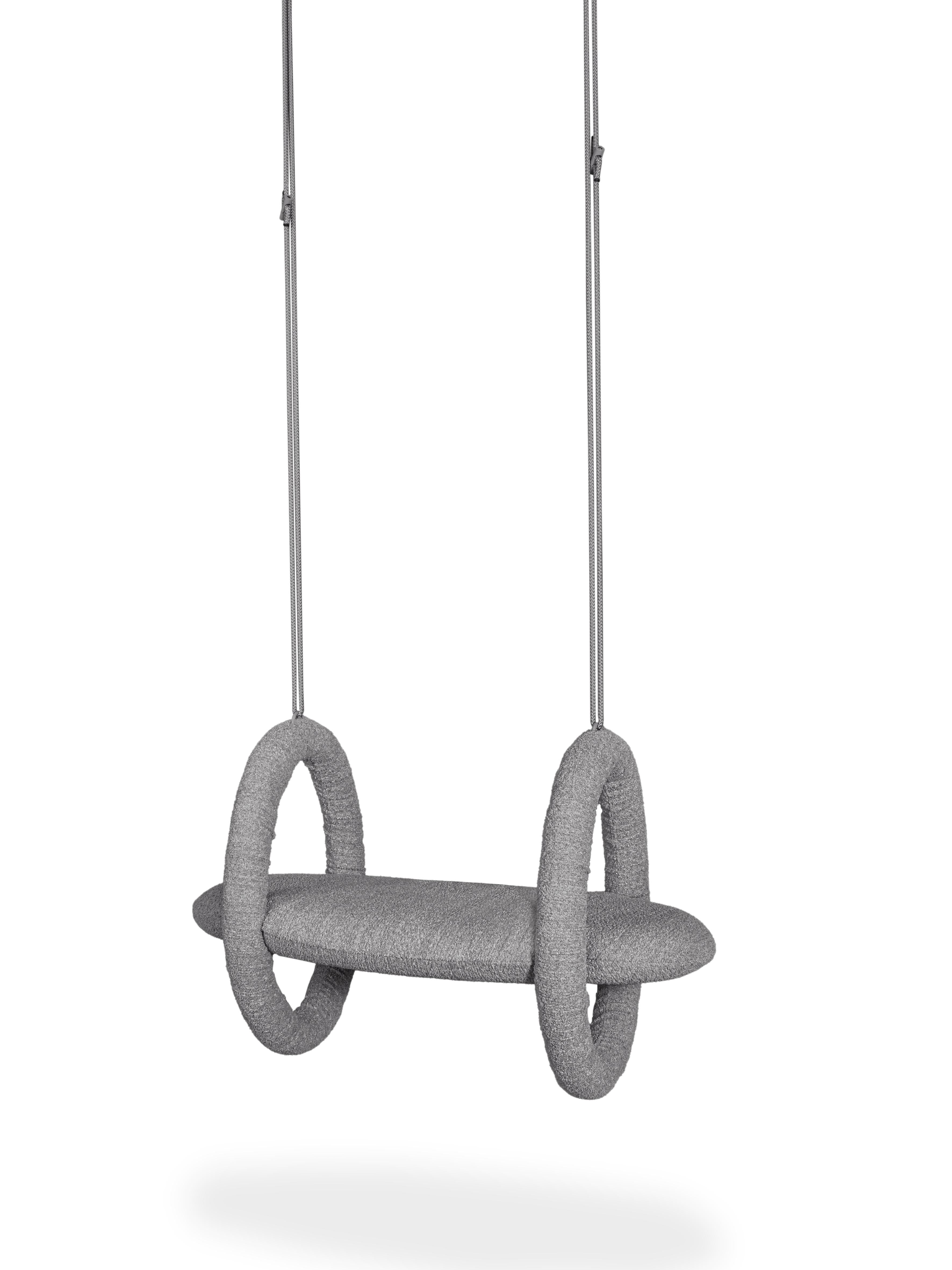 https://a.1stdibscdn.com/felicita-modern-outdoor-indoor-swing-in-aluminum-upholstered-for-sale-picture-7/f_56842/f_469994621760125223882/W7A3160_master.jpg
