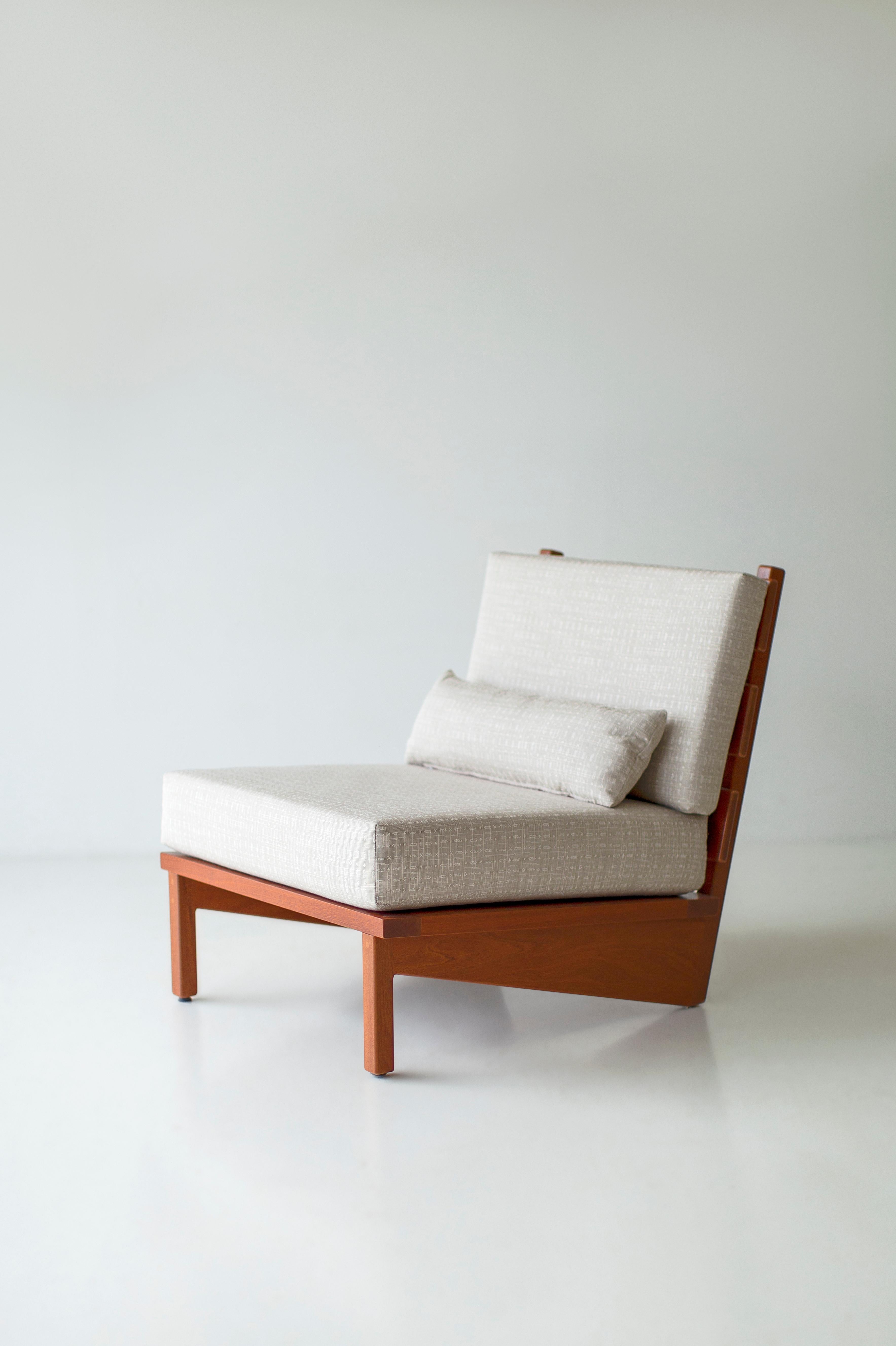 https://a.1stdibscdn.com/bertu-outdoor-chair-sutton-slatted-patio-chair-natural-mahogany-for-sale-picture-10/f_9720/f_466090821757515918187/W9538155_master.jpg