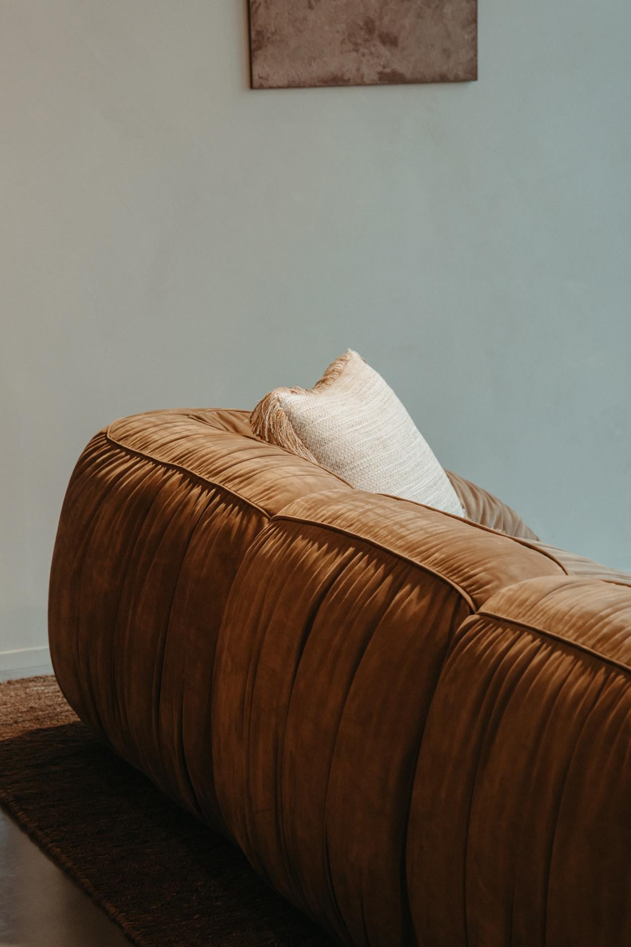 https://a.1stdibscdn.com/moss-modular-sofa-c004-nabuk-col-marron-for-sale-picture-8/f_95332/f_481352121767108052585/WANTINTERIOR_31OKT_8353_151_151_master.jpg
