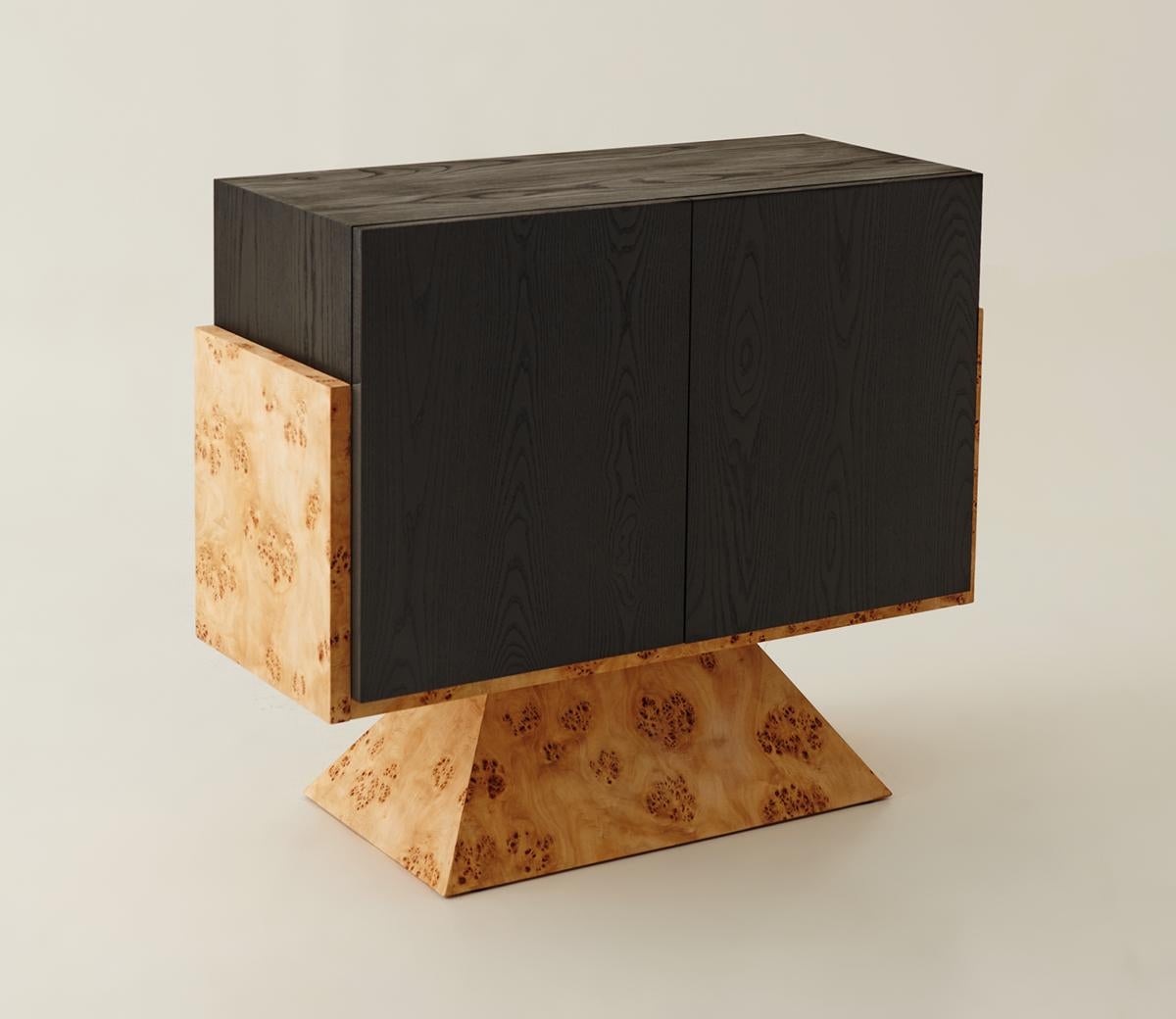 https://a.1stdibscdn.com/burl-and-blackened-ash-savoye-cabinet-by-alexis-and-ginger-for-sale-picture-6/f_37133/f_426743721733868181771/WEB_SAVOYE_CABINET_036_master.jpg