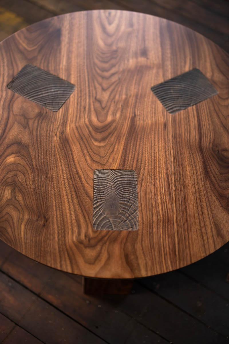 https://a.1stdibscdn.com/round-wood-and-bronze-table-in-walnut-winston-coffee-table-by-alabama-sawyer-for-sale-picture-3/f_43982/f_407724221721840337083/WINSTON_WAL30_06_3000px_master.jpg