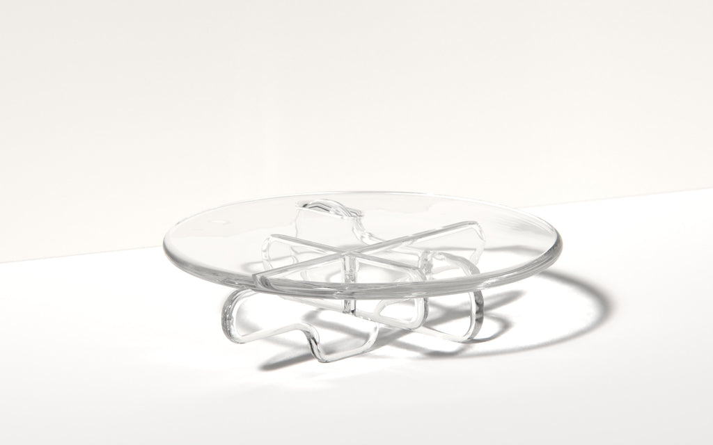 https://a.1stdibscdn.com/plump-round-coffee-table-in-green-translucent-polyurethane-resin-by-ian-cochran-for-sale-picture-8/f_55372/f_461807921754591855611/Website_Renderings_0157_master.jpg