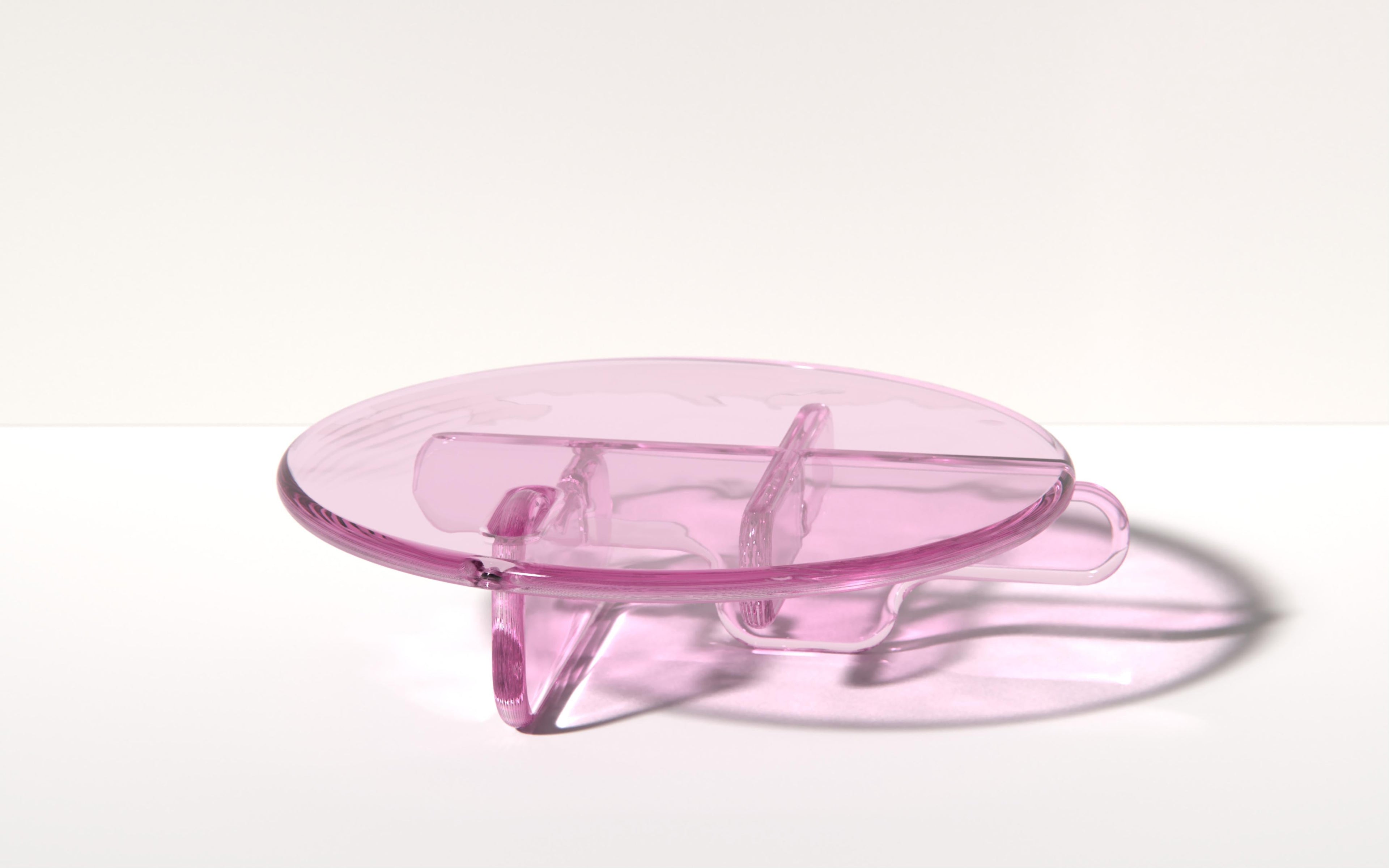 https://a.1stdibscdn.com/plump-round-coffee-table-in-green-translucent-polyurethane-resin-by-ian-cochran-for-sale-picture-2/f_55372/f_461807921754591852142/Website_Renderings_0173_master.jpg