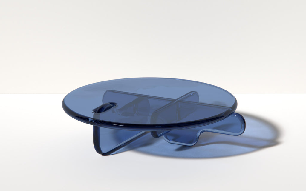https://a.1stdibscdn.com/plump-round-coffee-table-in-tan-translucent-polyurethane-resin-by-ian-cochran-for-sale-picture-10/f_55372/f_461809621754592711876/Website_Renderings_0176_master.jpg