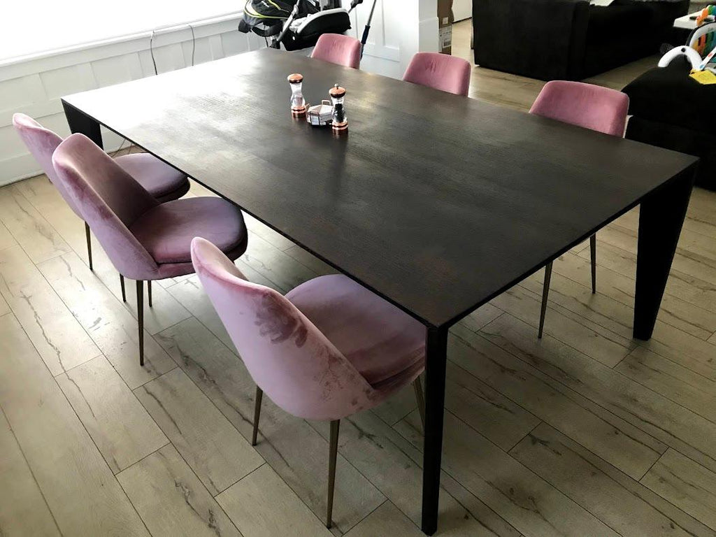 https://a.1stdibscdn.com/modern-minimalist-black-dining-table-with-sleek-design-for-sale-picture-3/f_102222/f_432871421737585076282/Wenge1_master.jpg