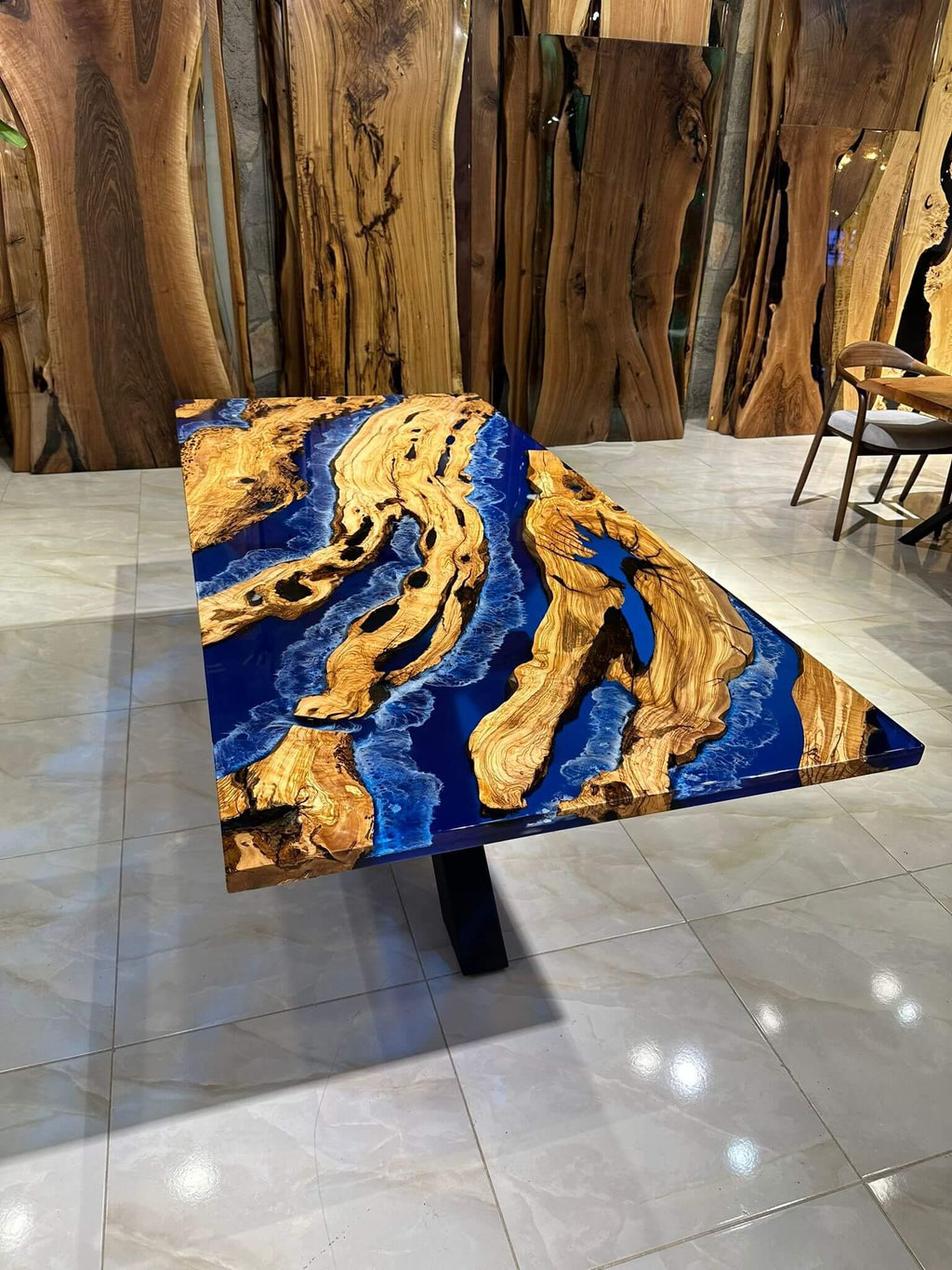 https://a.1stdibscdn.com/custom-order-handmade-live-edge-blue-ocean-epoxy-resin-dining-table-for-sale-picture-10/f_91932/f_367987921698329068202/WhatsApp_Image_2023_05_31_at_11_27_29_2__master.jpeg