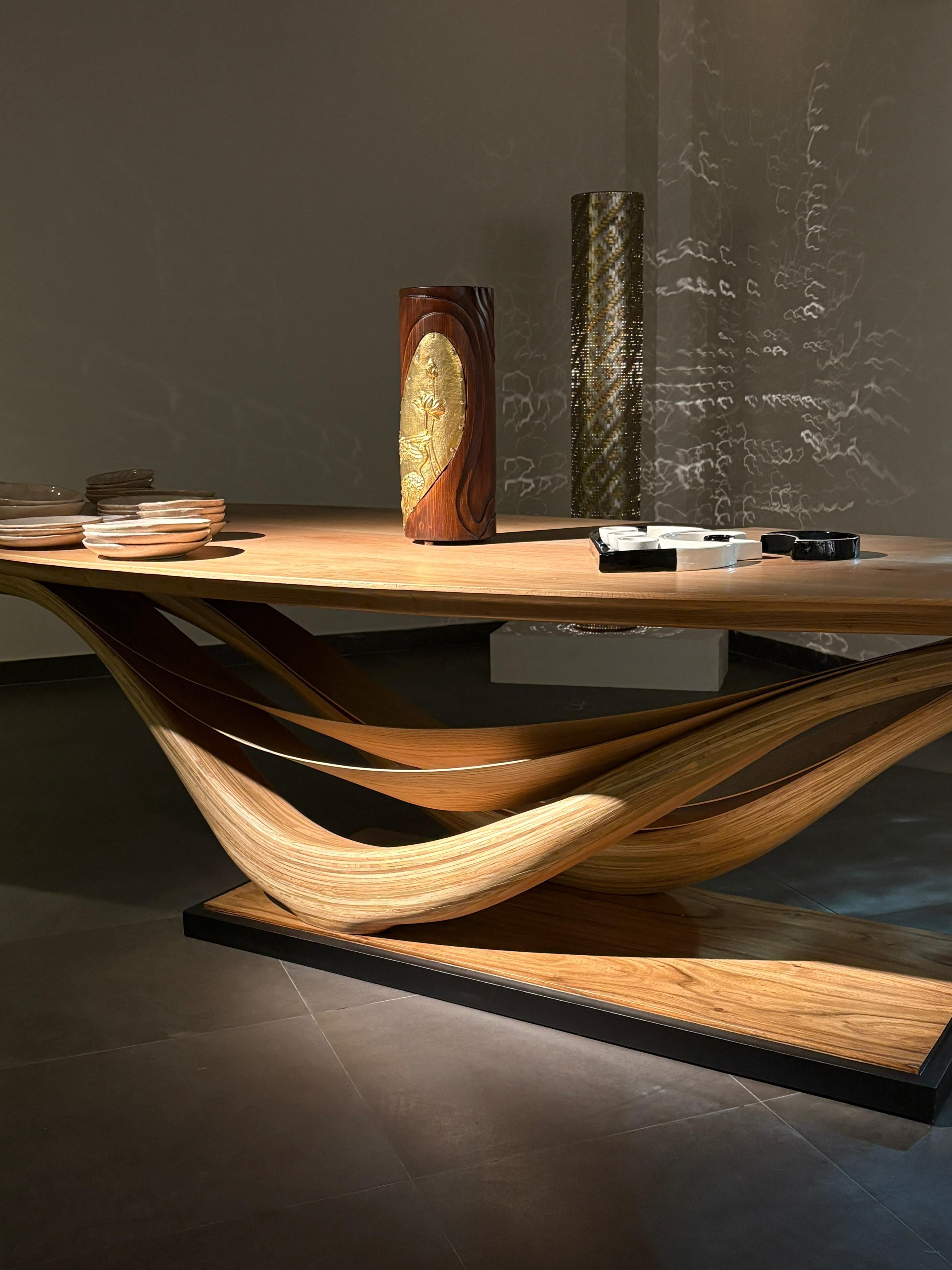 https://a.1stdibscdn.com/dining-table-no-3-fluentum-series-bent-red-oak-wood-by-raka-studio-for-sale-picture-3/f_54112/f_434239121738348796625/WhatsApp_Image_2025_01_22_at_9_09_00_PM_master.jpeg