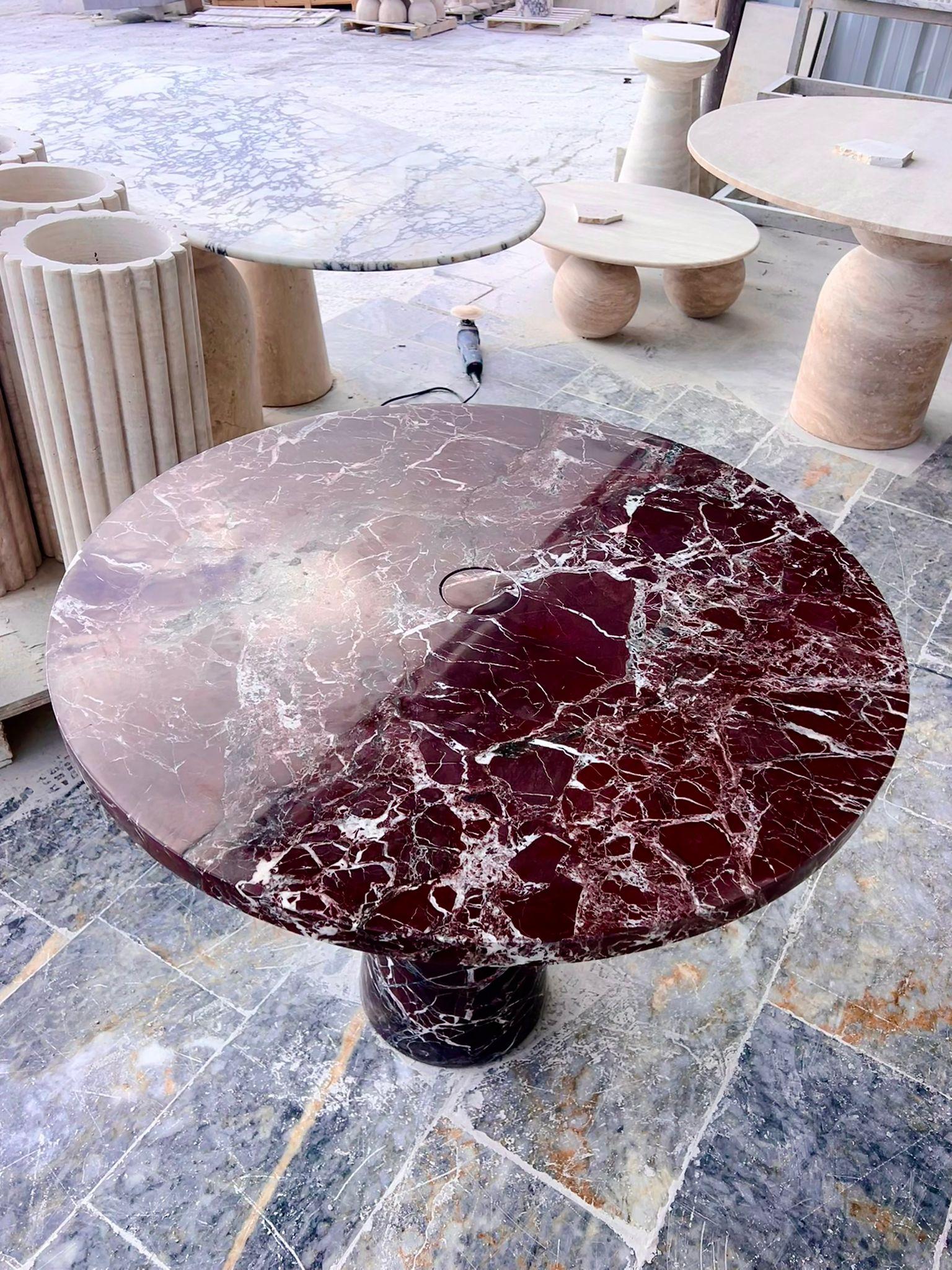 https://a.1stdibscdn.com/rosso-levanto-red-fully-marble-dining-table-round-marble-table-round-red-table-for-sale-picture-10/f_91932/f_461021321754380917517/WhatsApp_Image_2025_02_12_at_17_22_56_master.jpeg