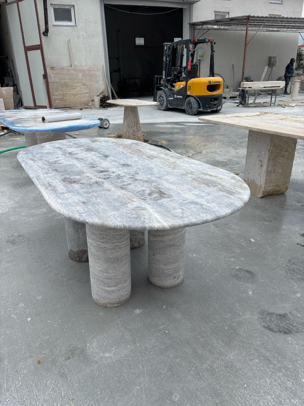 https://a.1stdibscdn.com/french-silver-travertine-dining-table-modern-marble-stone-office-table-for-sale-picture-6/f_91932/f_444984621744541418709/WhatsApp_Image_2025_03_24_at_14_43_52_master.jpeg