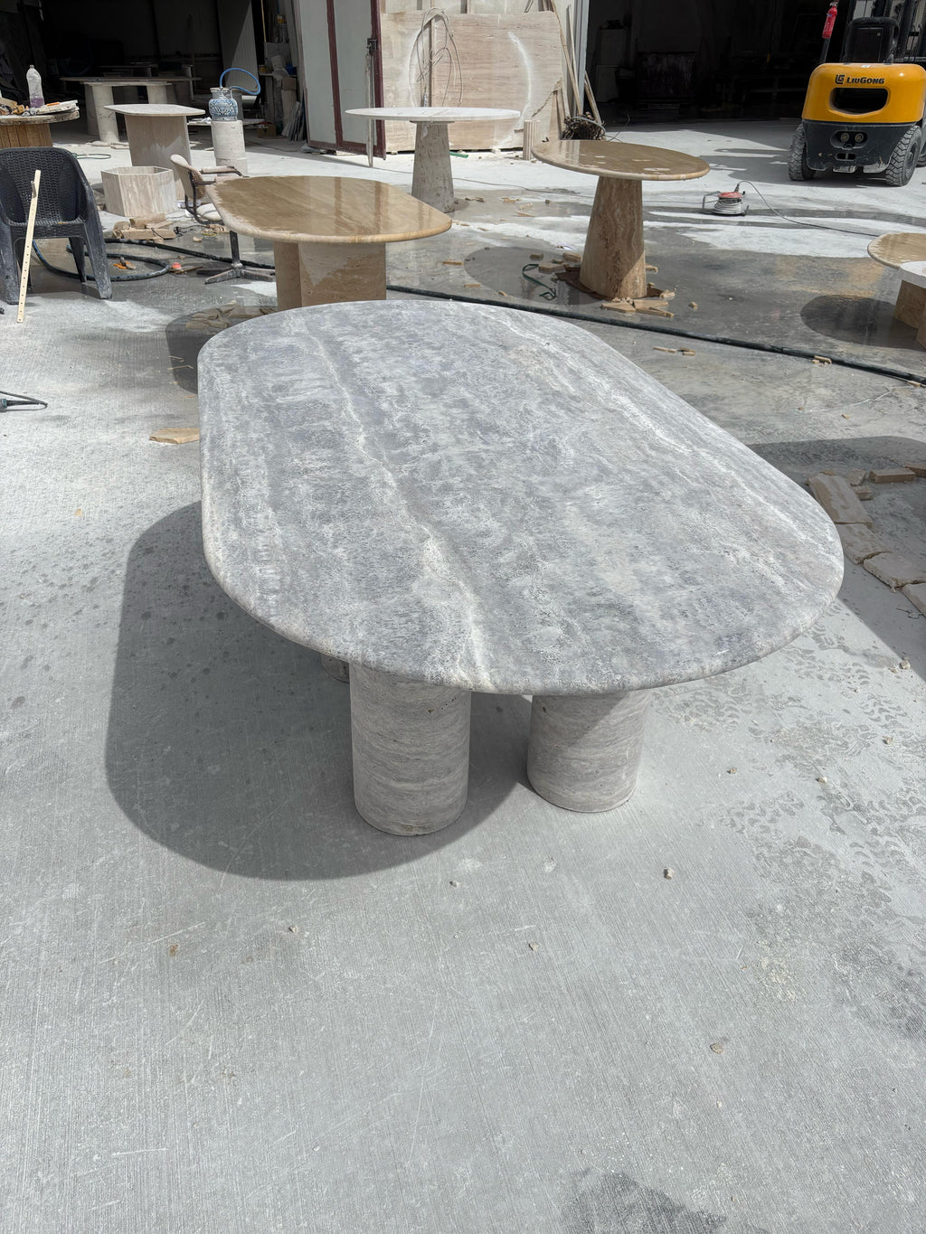 https://a.1stdibscdn.com/french-silver-travertine-dining-table-modern-marble-stone-office-table-for-sale-picture-3/f_91932/f_444984621744541345338/WhatsApp_Image_2025_03_25_at_13_18_13_master.jpeg