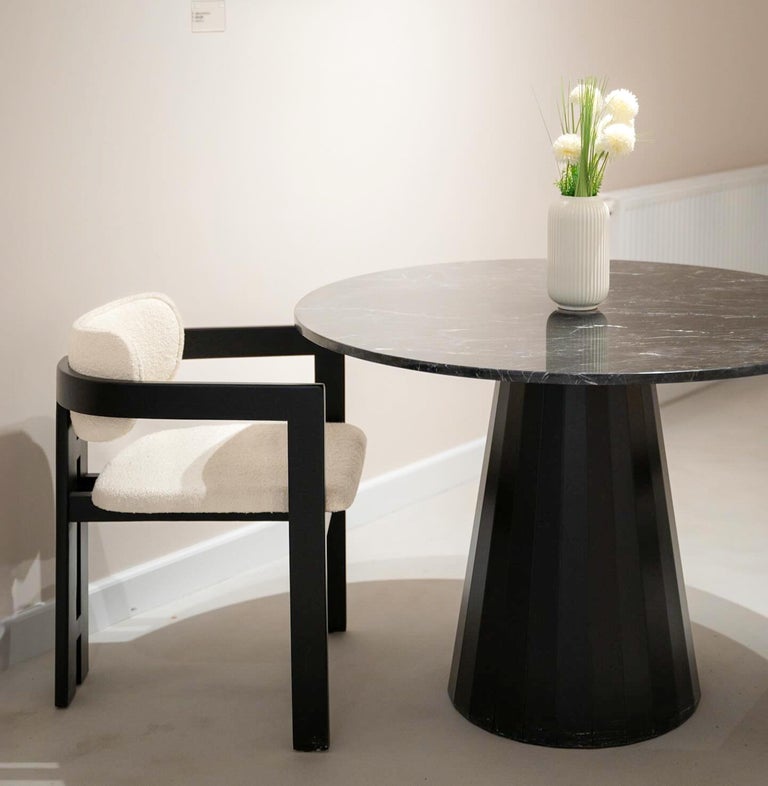 https://a.1stdibscdn.com/alexander-black-marble-dining-table-marble-top-wood-base-for-sale-picture-9/f_91932/f_450164821747211769111/WhatsApp_Image_2025_05_13_at_17_24_10_7__master.jpeg?width=768