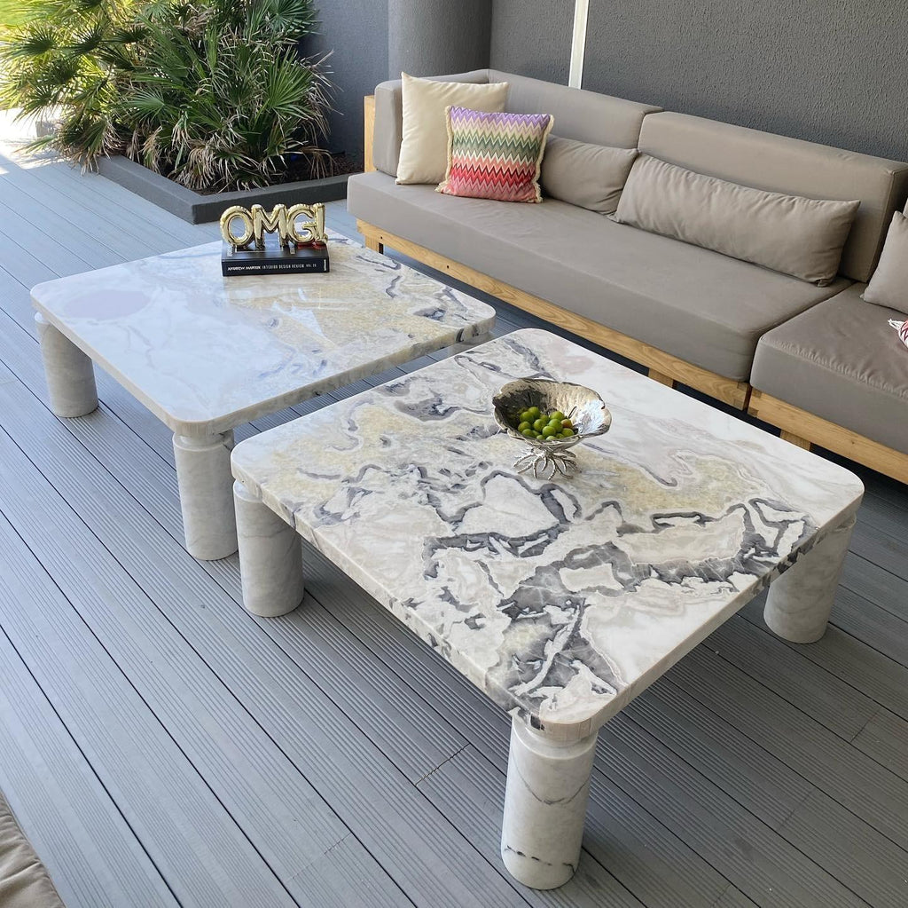 https://a.1stdibscdn.com/calacatta-square-coffee-table-marble-center-coffee-table-calacatta-marble-for-sale-picture-2/f_91932/f_450547021747403591405/WhatsApp_Image_2025_05_14_at_15_06_56_master.jpeg
