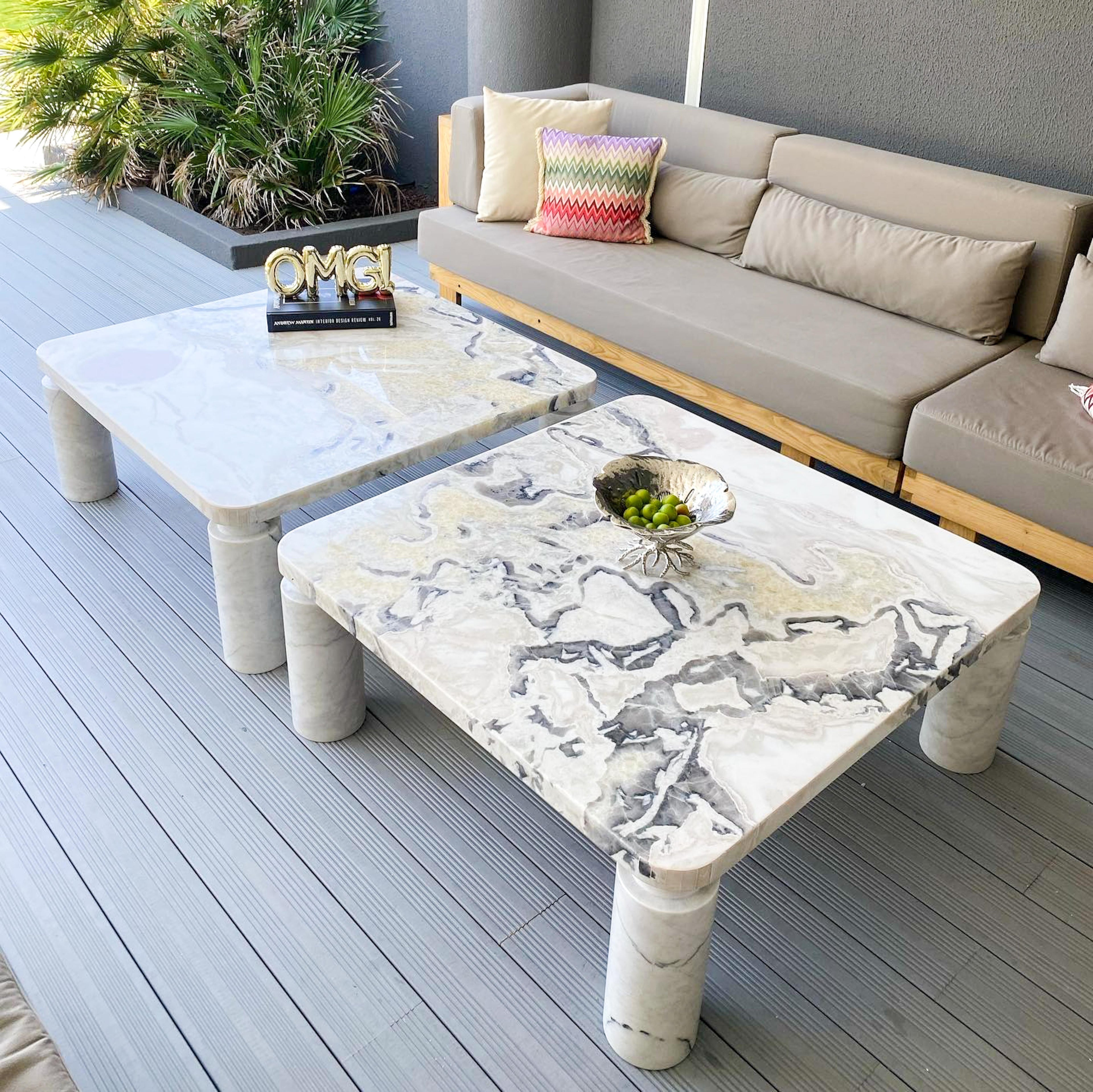 https://a.1stdibscdn.com/calacatta-square-coffee-table-marble-center-coffee-table-calacatta-marble-for-sale-picture-9/f_91932/f_450547021747403596121/WhatsApp_Image_2025_05_16_at_16_49_13_master.jpeg