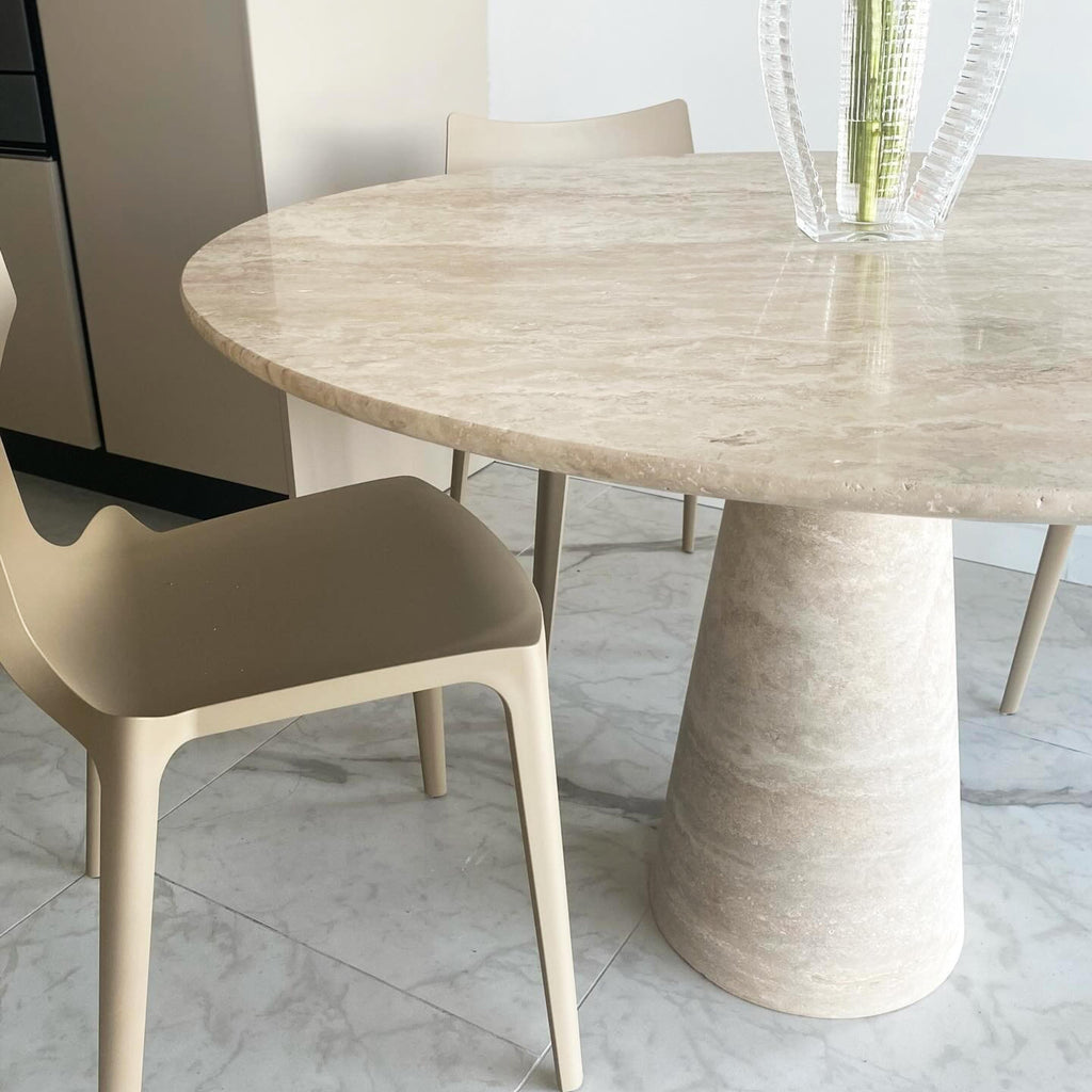 https://a.1stdibscdn.com/round-travertine-marble-table-beige-marble-dining-round-table-for-sale-picture-2/f_91932/f_451955121748333754456/WhatsApp_Image_2025_05_27_at_11_10_29_master.jpeg