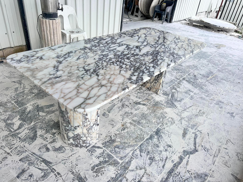https://a.1stdibscdn.com/custom-calacatta-viola-oval-dining-table-calacatta-marble-custom-table-for-sale-picture-7/f_91932/f_457684221751905837945/WhatsApp_Image_2025_05_27_at_13_17_50_1__master.jpeg